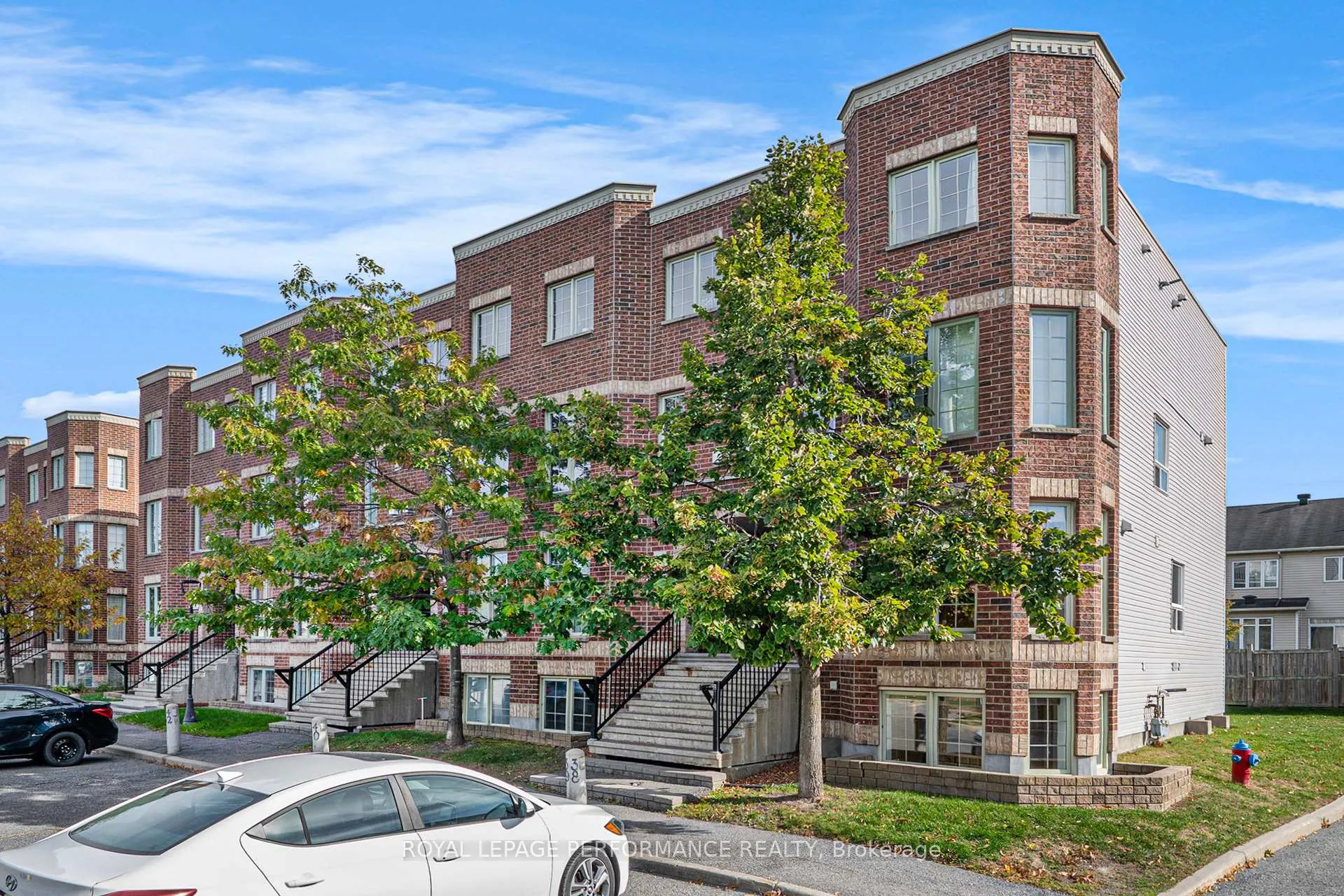 Photo 2 of Unit 52, 130 Berrigan Drive, Ottawa, Barrhaven - Longfields — HOMEH
