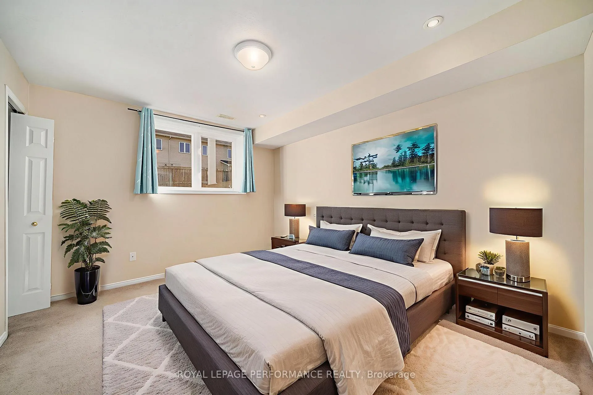 Photo 12 of Unit 52, 130 Berrigan Drive, Ottawa, Barrhaven - Longfields — HOMEH