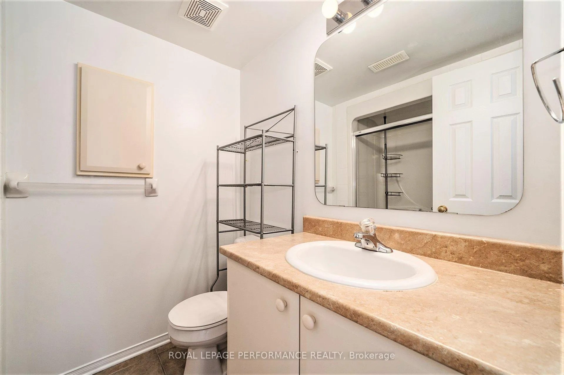Photo 13 of Unit 52, 130 Berrigan Drive, Ottawa, Barrhaven - Longfields — HOMEH