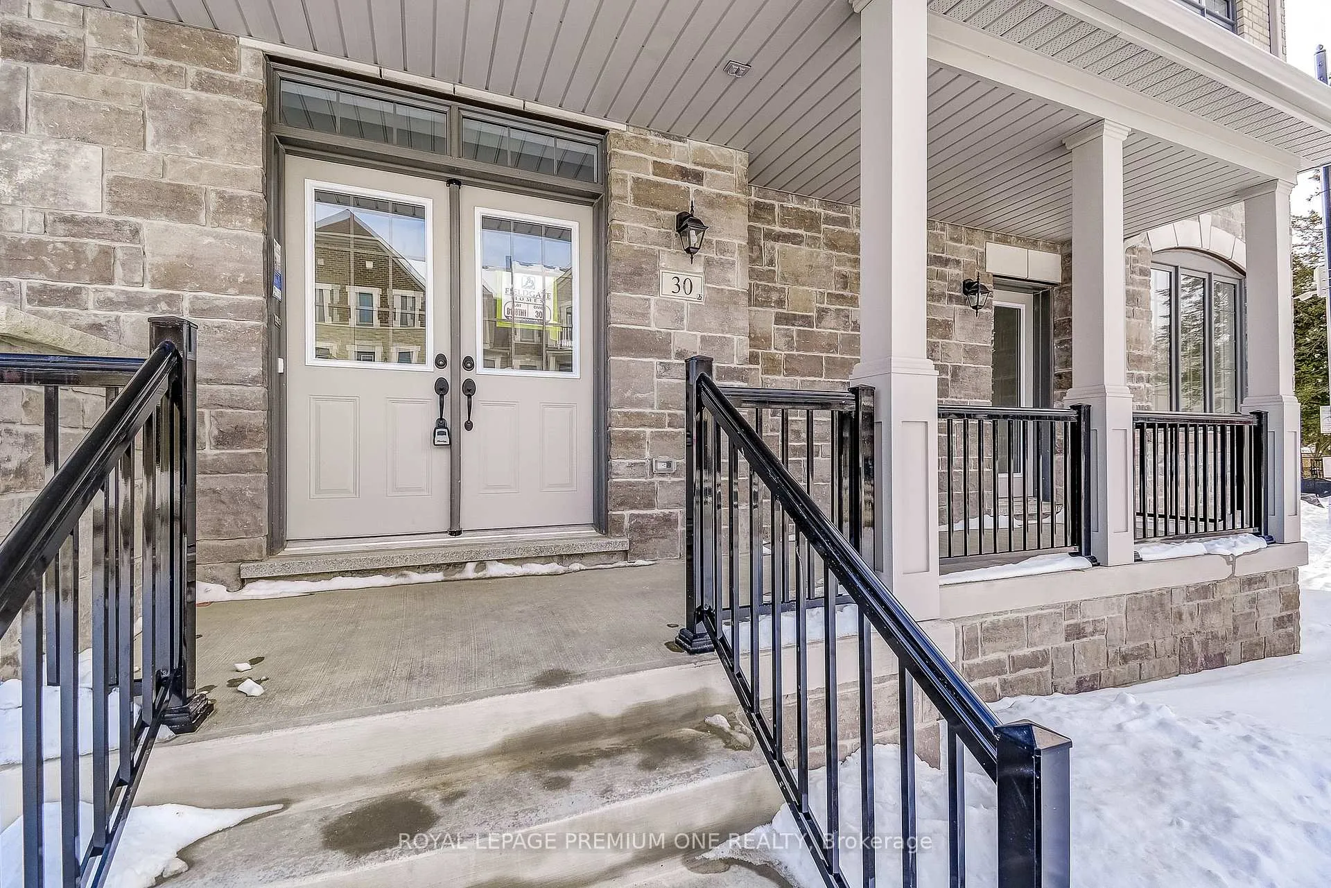 Photo 5 of 30 Hayrake Street, Brampton, Snelgrove — HOMEH