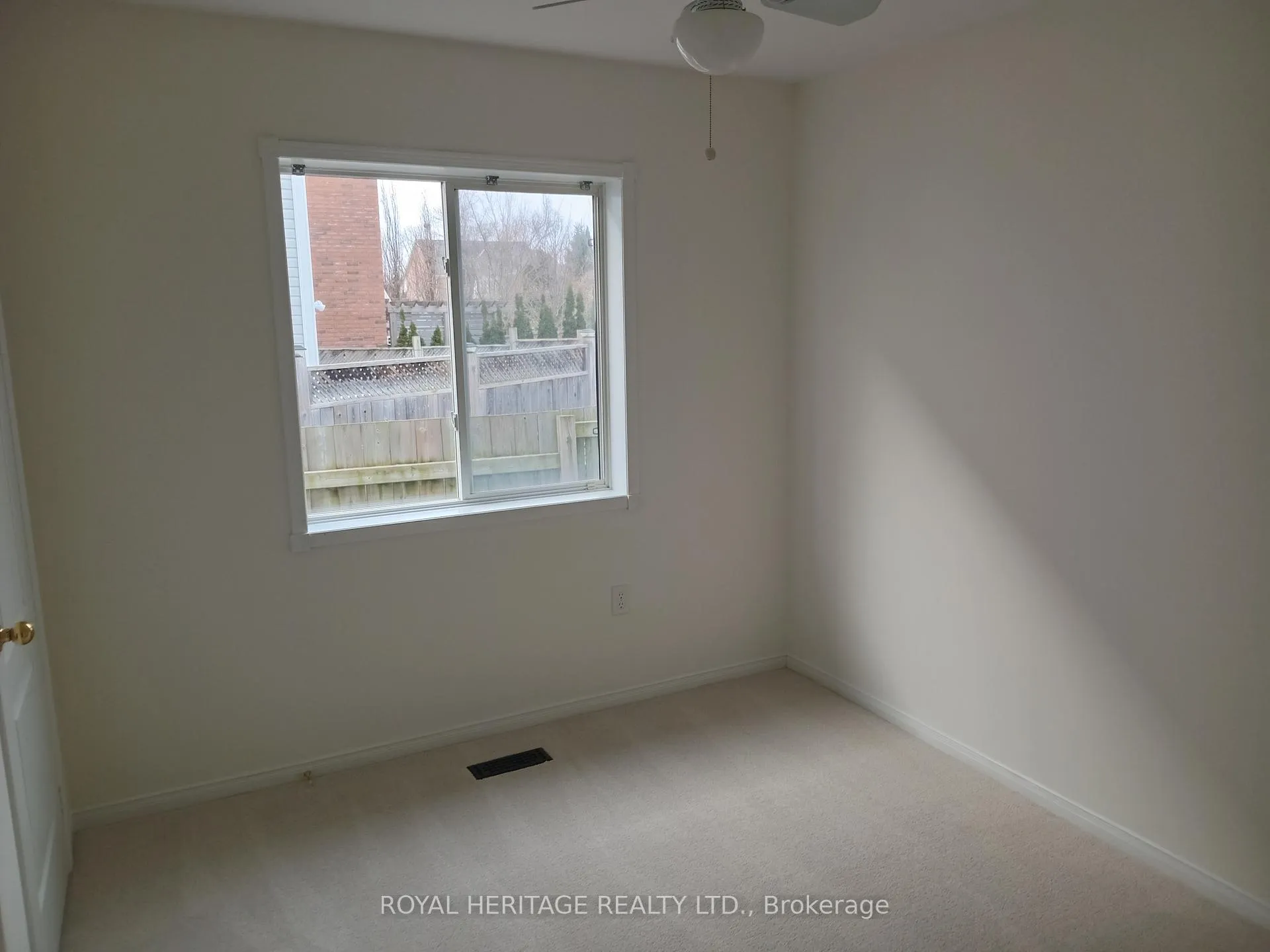 Photo 16 of 16 Corridale Avenue, Whitby, Brooklin — HOMEH