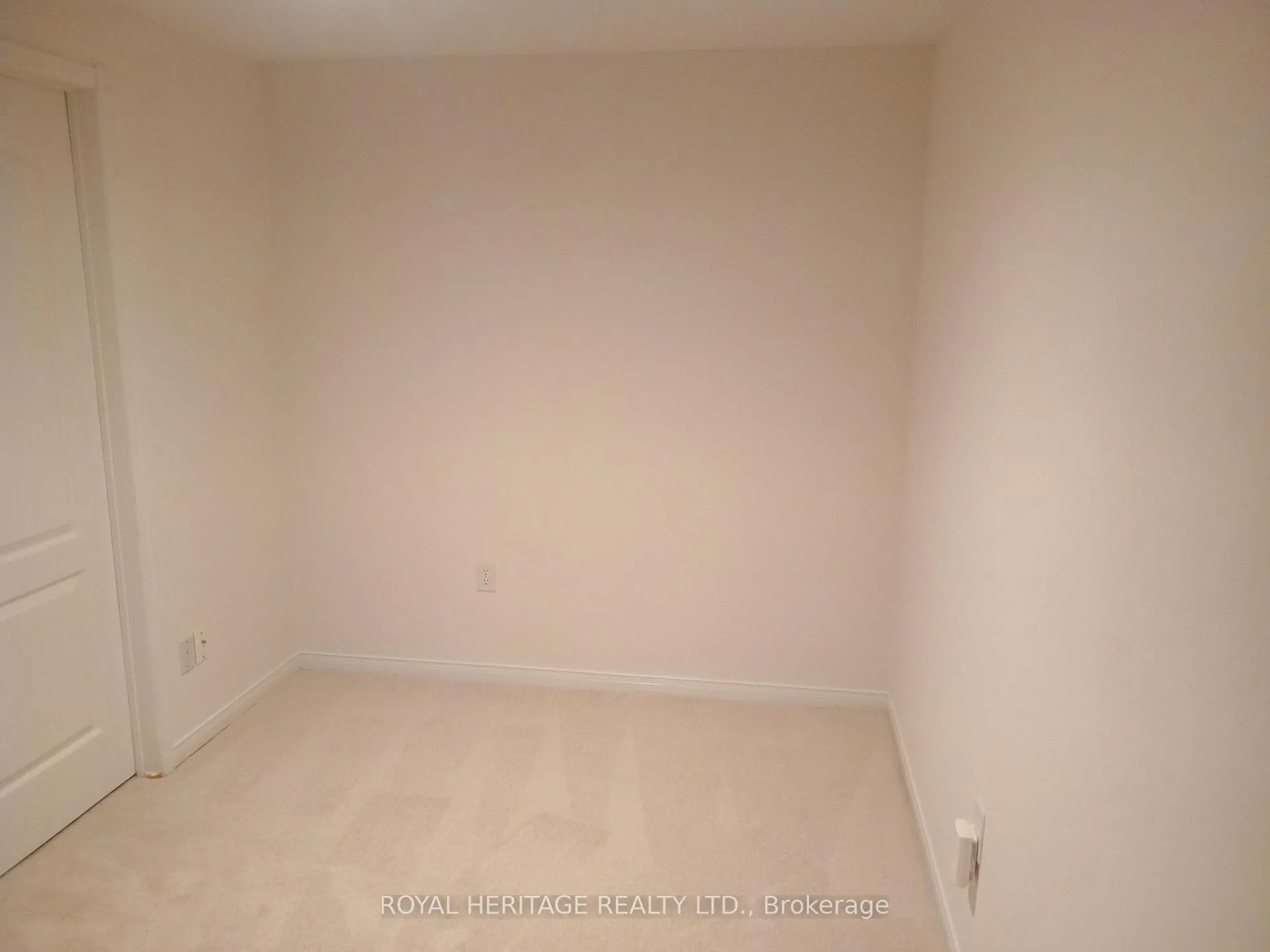Photo 18 of 16 Corridale Avenue, Whitby, Brooklin — HOMEH