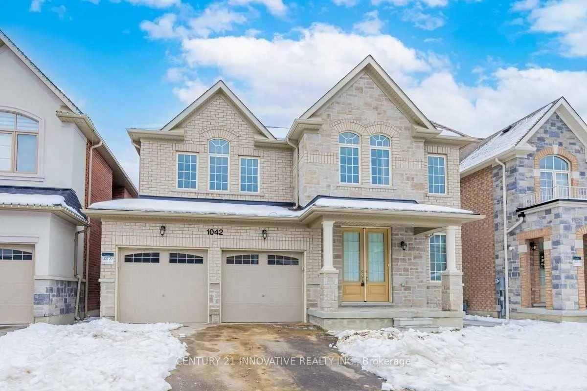 Photo 1 of 1042 Kingpeak Crescent, Pickering, Rural Pickering — HOMEH