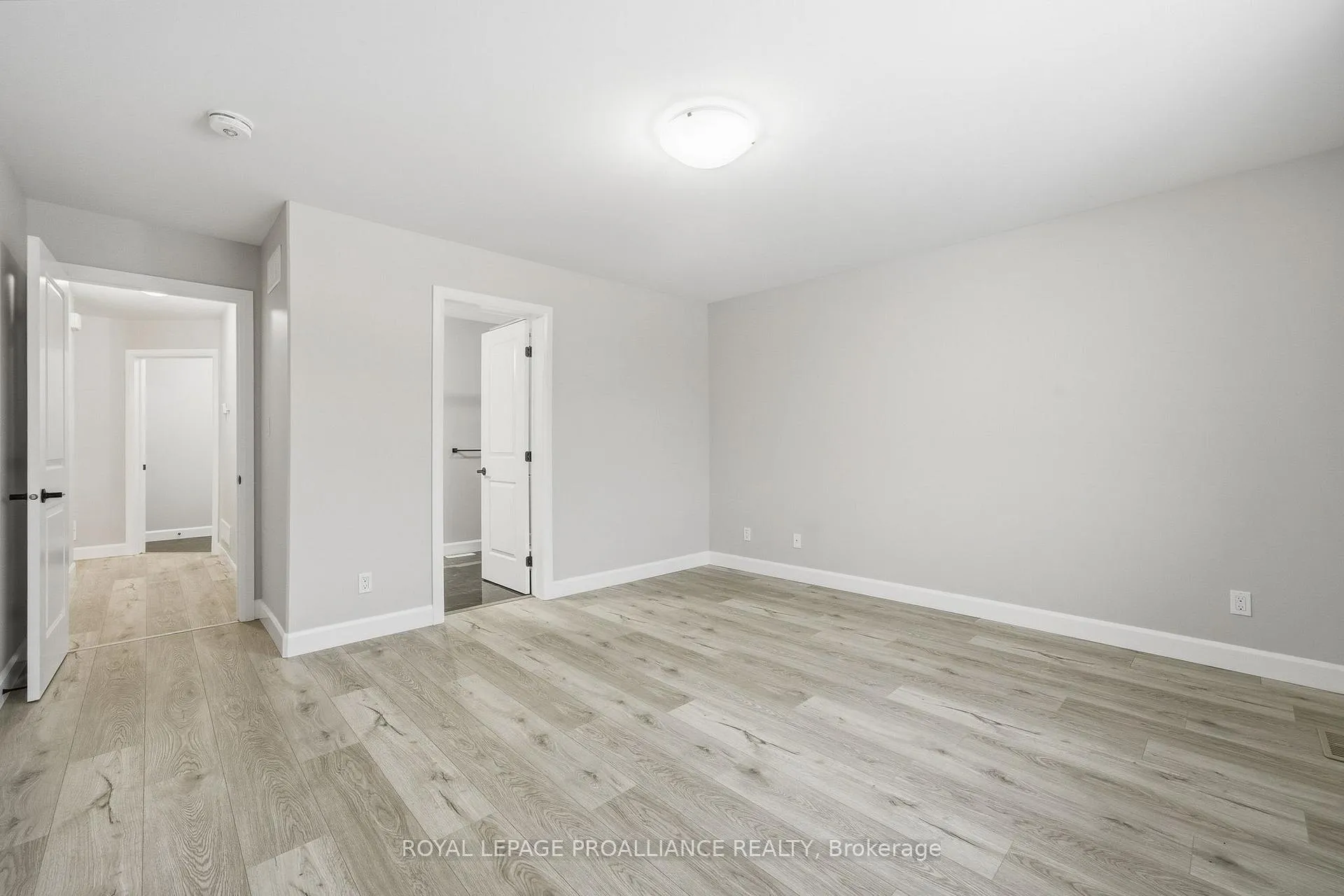 Photo 23 of 120 Hastings Park Drive, Belleville, Belleville Ward — HOMEH
