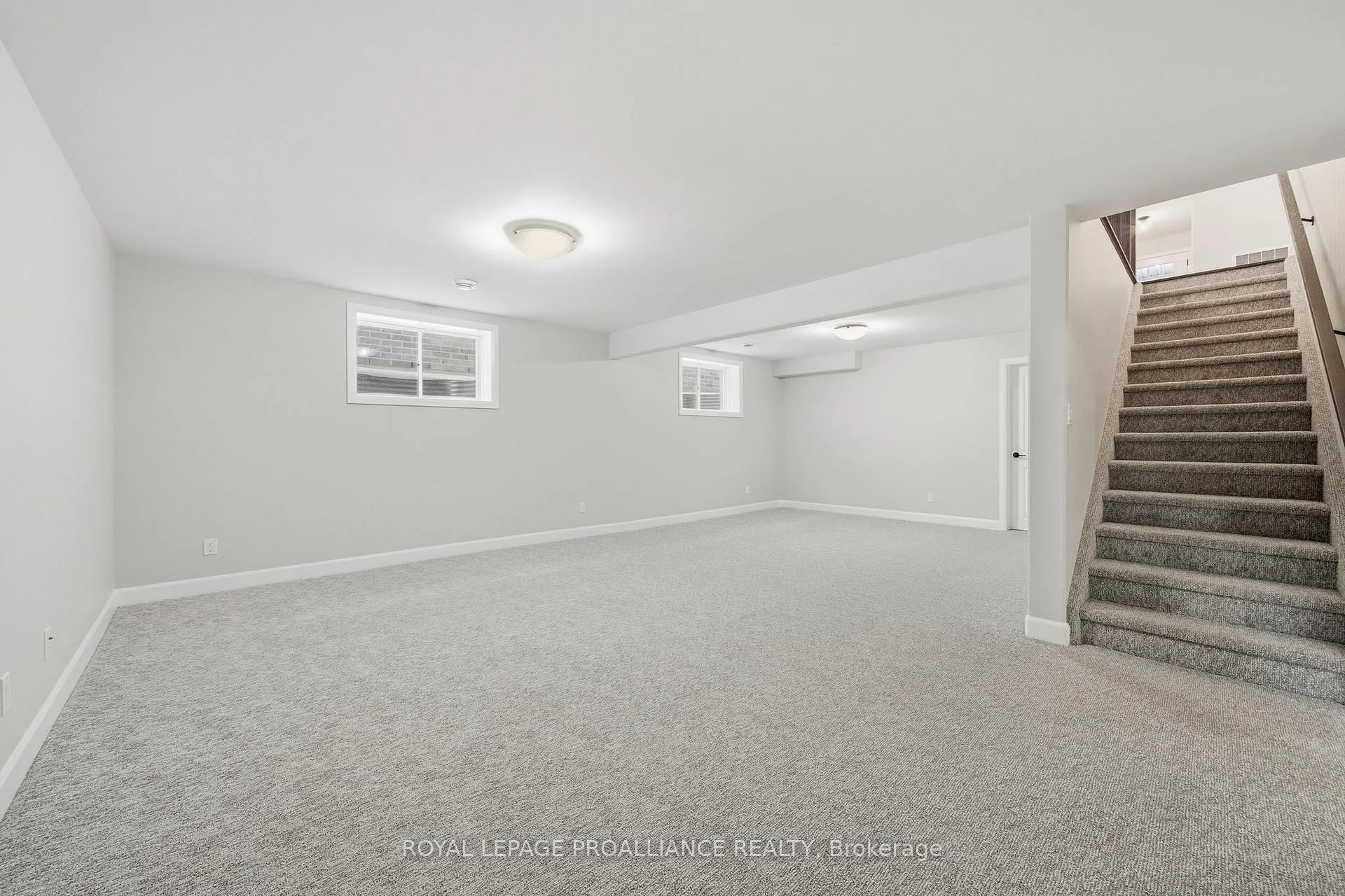 Photo 27 of 120 Hastings Park Drive, Belleville, Belleville Ward — HOMEH