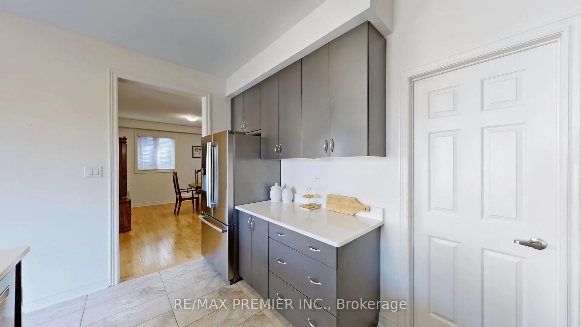 Photo 18 of 288 Elbern Markell Drive, Brampton, Credit Valley — HOMEH
