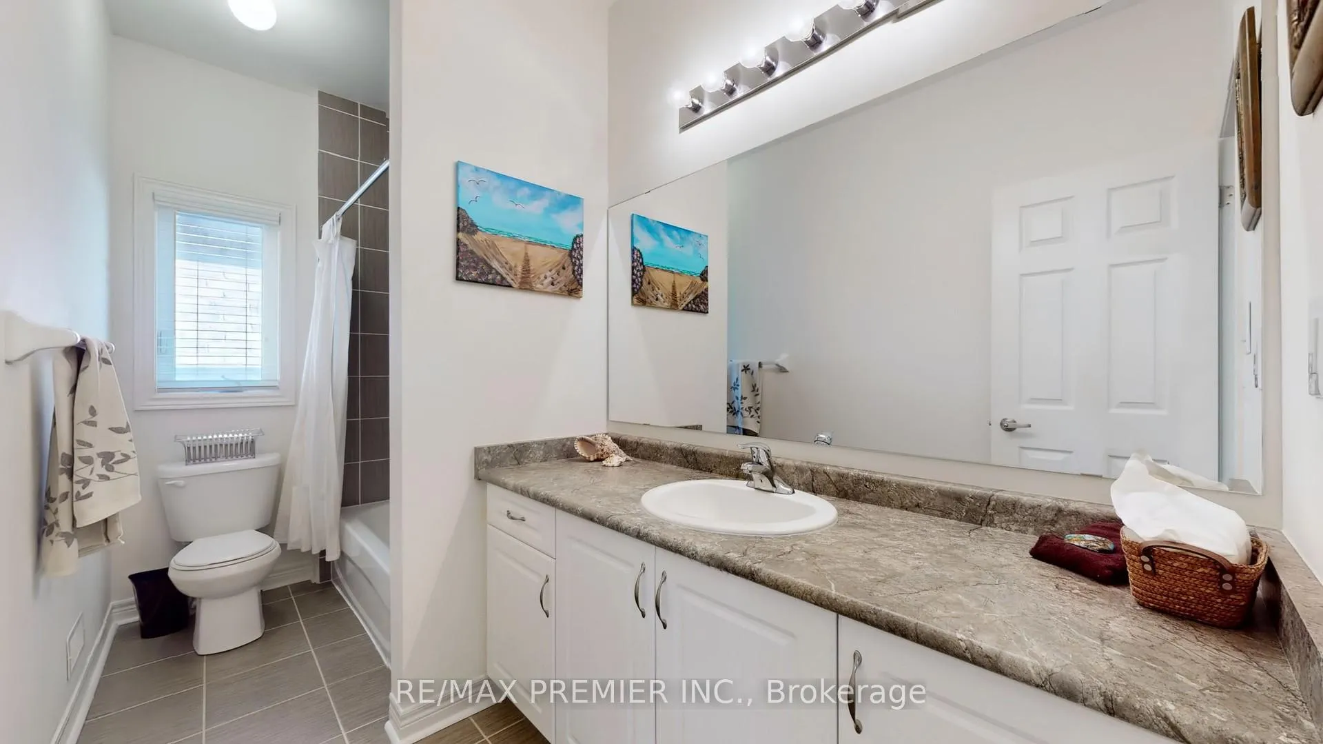 Photo 27 of 288 Elbern Markell Drive, Brampton, Credit Valley — HOMEH