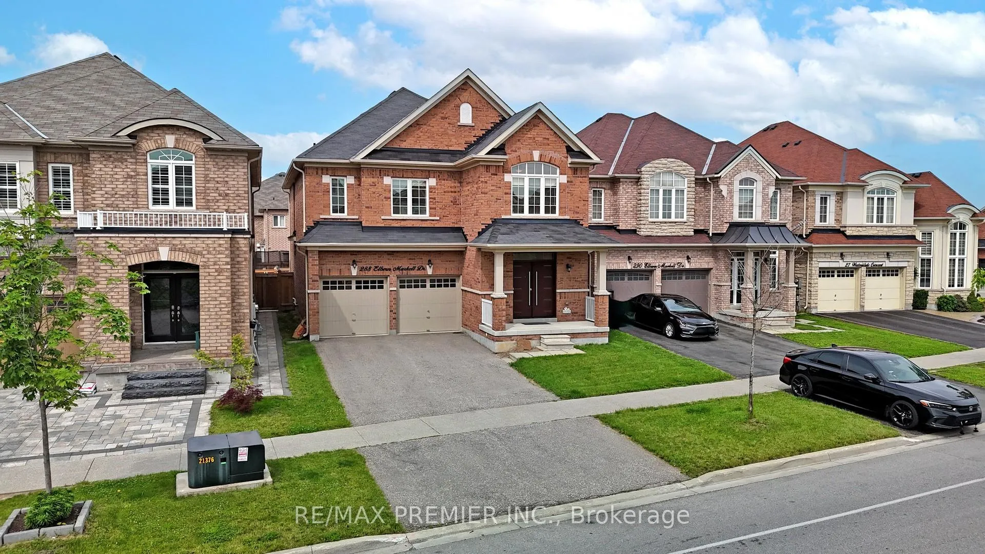 Photo 34 of 288 Elbern Markell Drive, Brampton, Credit Valley — HOMEH
