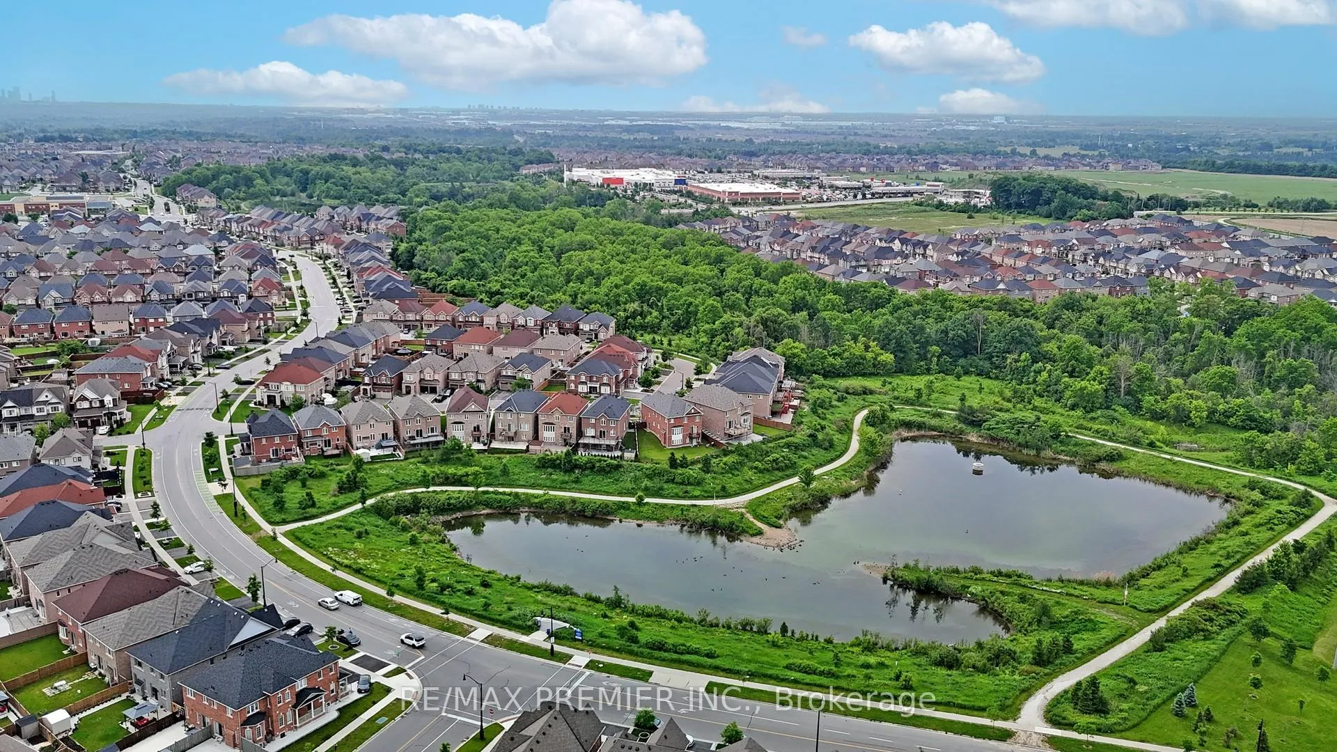 Photo 40 of 288 Elbern Markell Drive, Brampton, Credit Valley — HOMEH