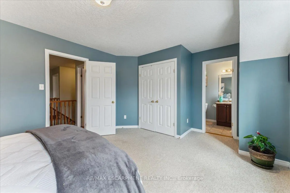 Photo 27 of 67 Ferris Drive, Wellesley — HOMEH