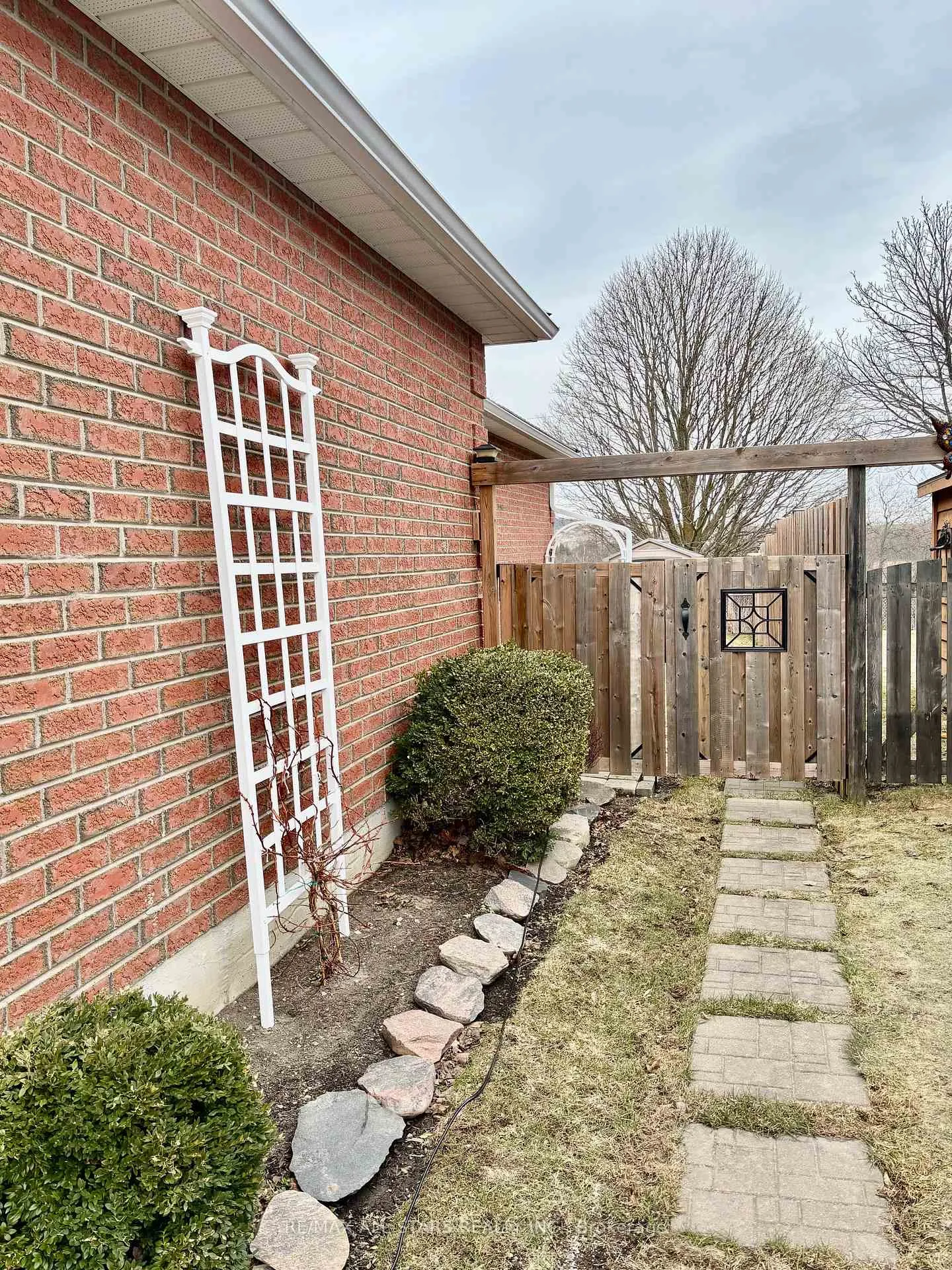 Photo 32 of 49 Lorne Street, Brock, Sunderland — HOMEH