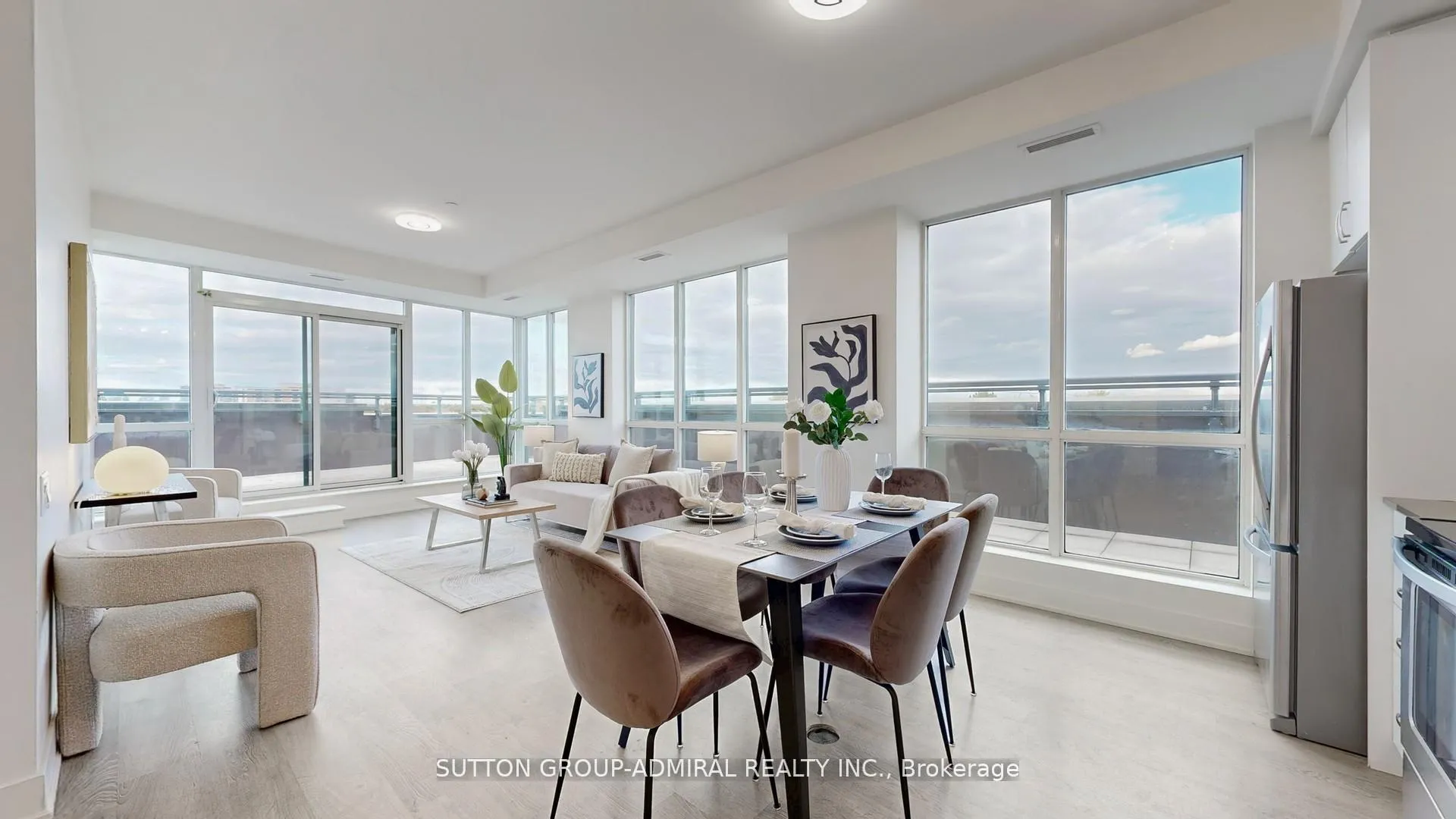 Photo 12 of Unit PH11, 7608 Yonge Street, Vaughan, Crestwood-Springfarm-Yorkhill — HOMEH