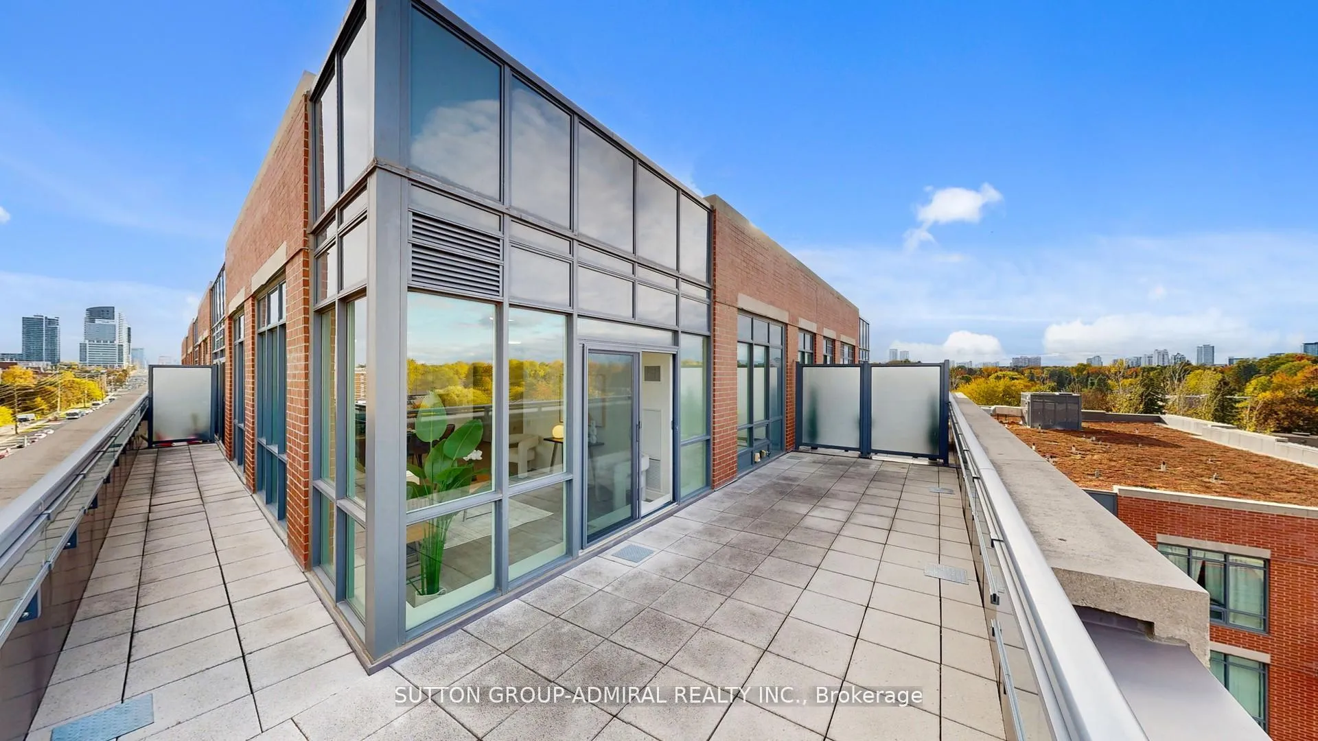 Photo 26 of Unit PH11, 7608 Yonge Street, Vaughan, Crestwood-Springfarm-Yorkhill — HOMEH