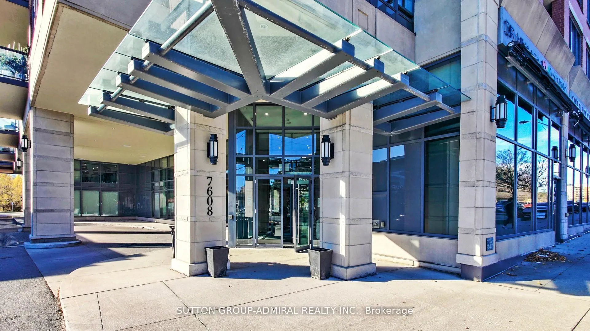 Photo 41 of Unit PH11, 7608 Yonge Street, Vaughan, Crestwood-Springfarm-Yorkhill — HOMEH