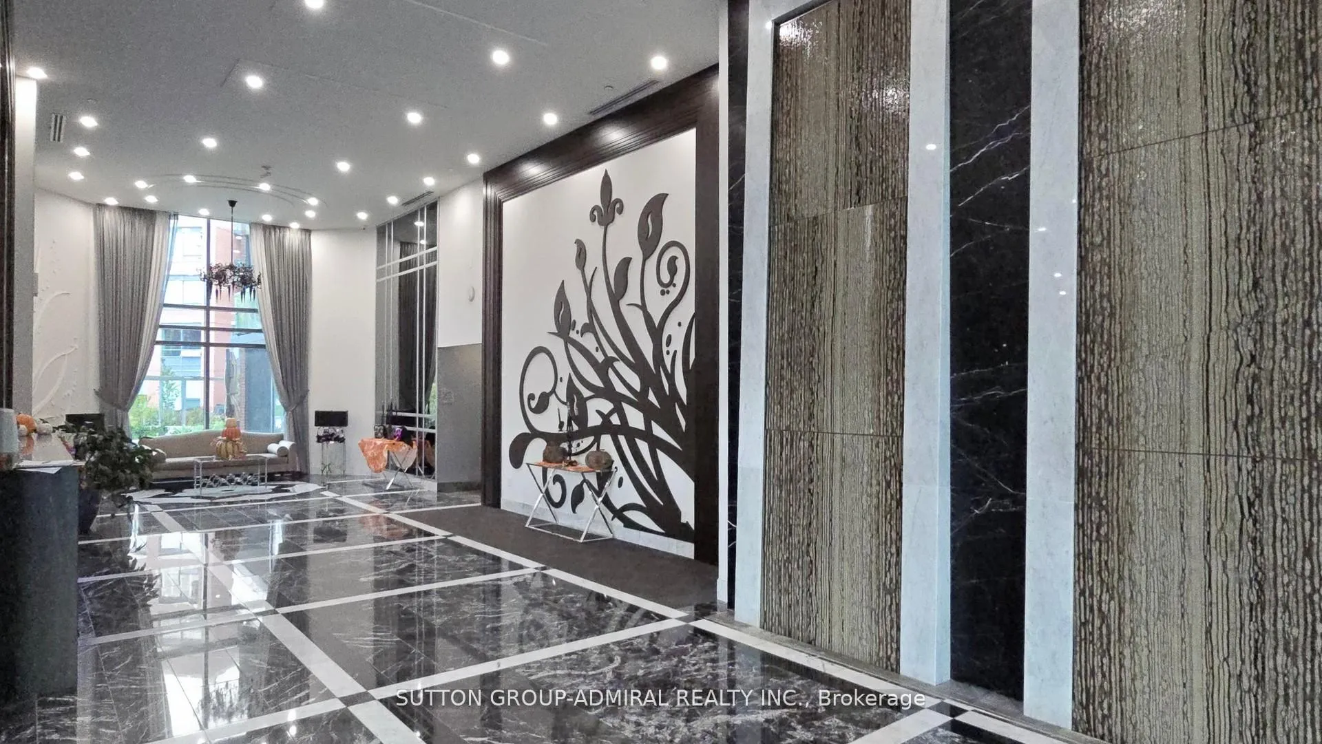 Photo 47 of Unit PH11, 7608 Yonge Street, Vaughan, Crestwood-Springfarm-Yorkhill — HOMEH
