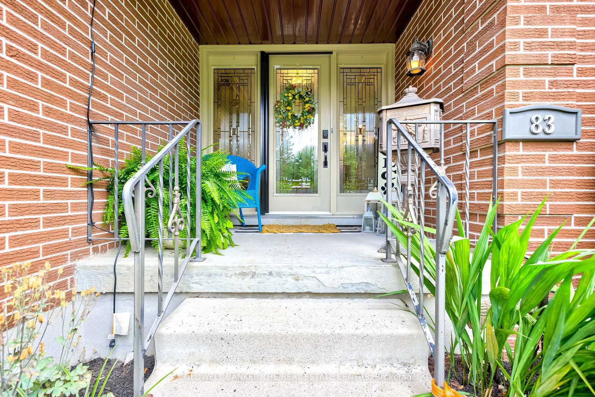 Photo 5 of 83 Inwood Crescent, Kitchener — HOMEH