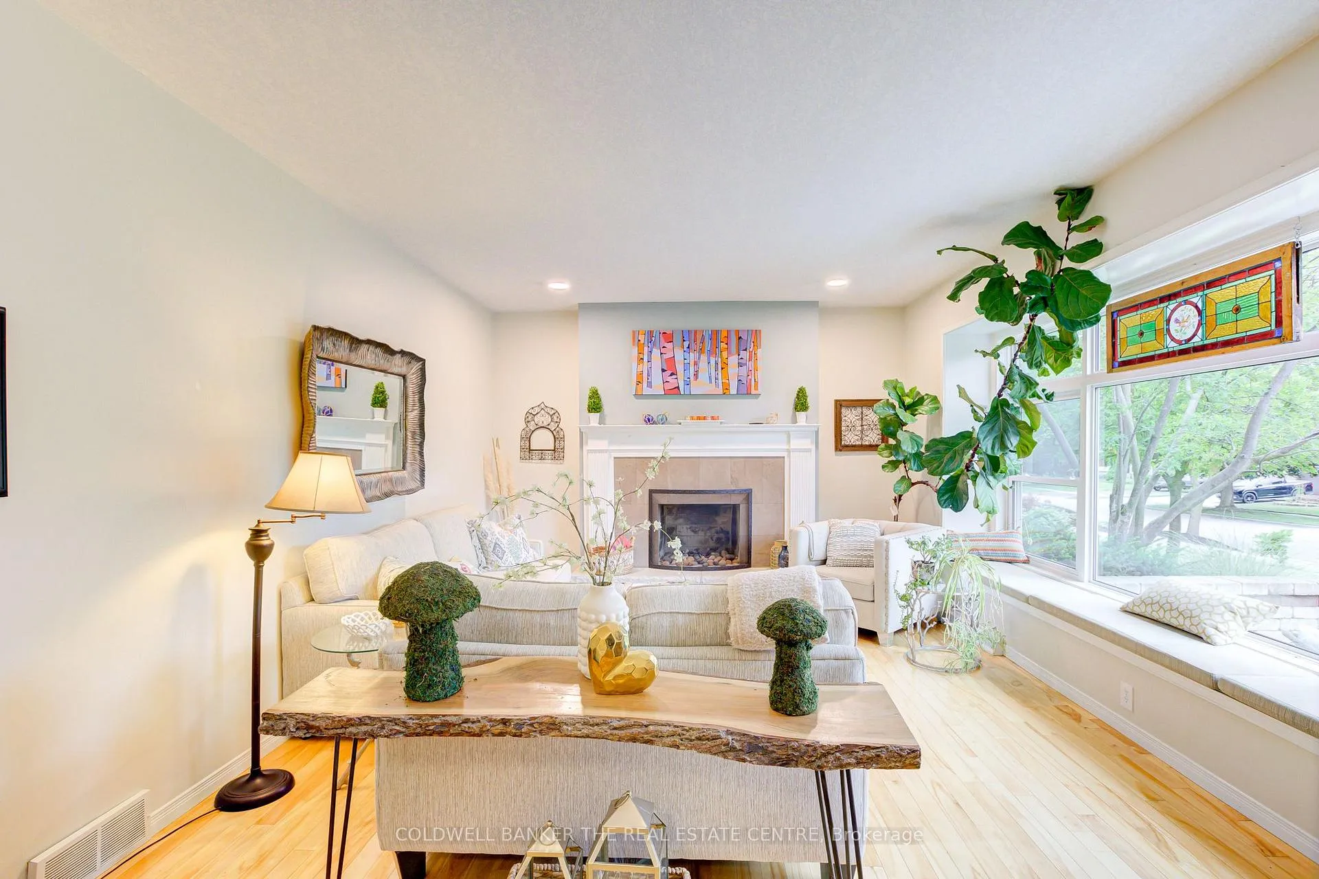 Photo 8 of 83 Inwood Crescent, Kitchener — HOMEH