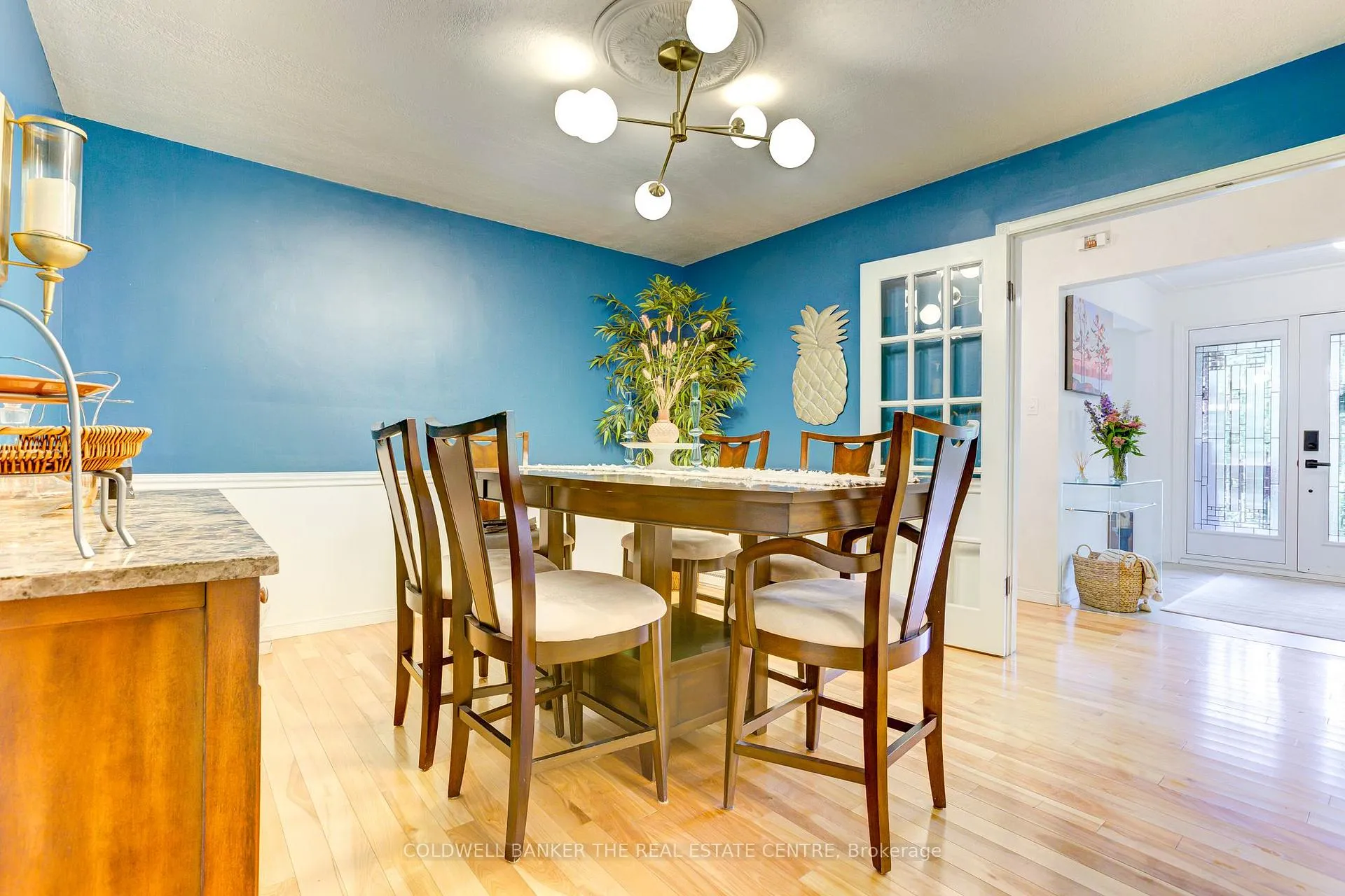 Photo 10 of 83 Inwood Crescent, Kitchener — HOMEH