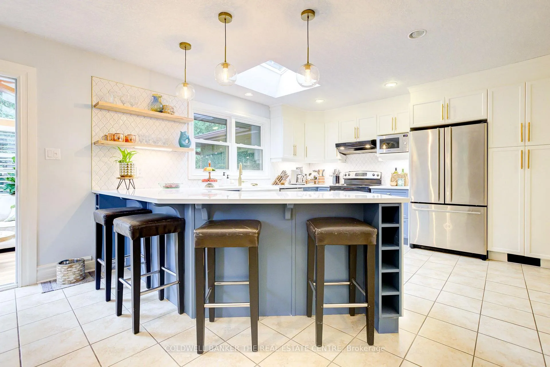Photo 13 of 83 Inwood Crescent, Kitchener — HOMEH