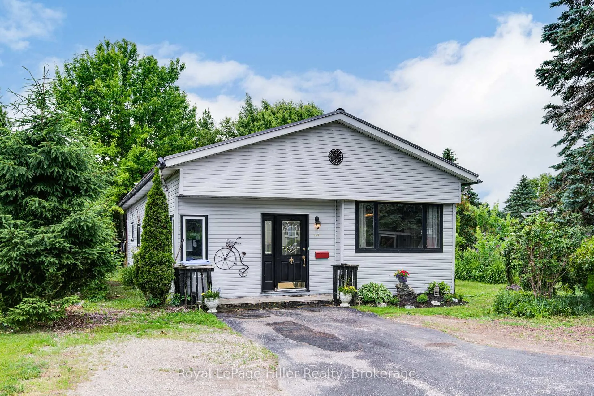 Photo 1 of 174 Birch Street, Perth East, Crystal Lake — HOMEH