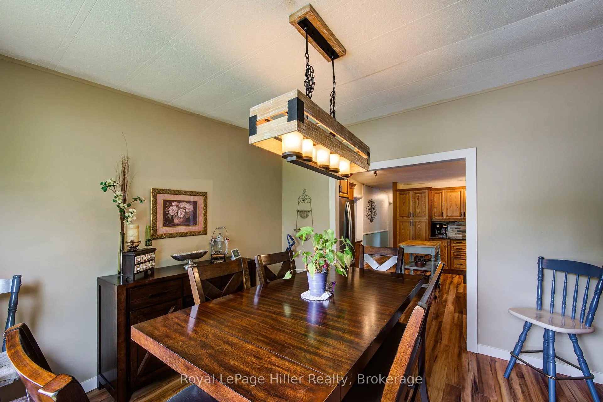 Photo 8 of 174 Birch Street, Perth East, Crystal Lake — HOMEH