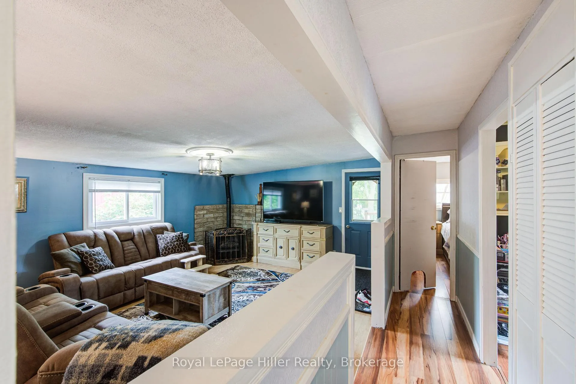 Photo 25 of 174 Birch Street, Perth East, Crystal Lake — HOMEH