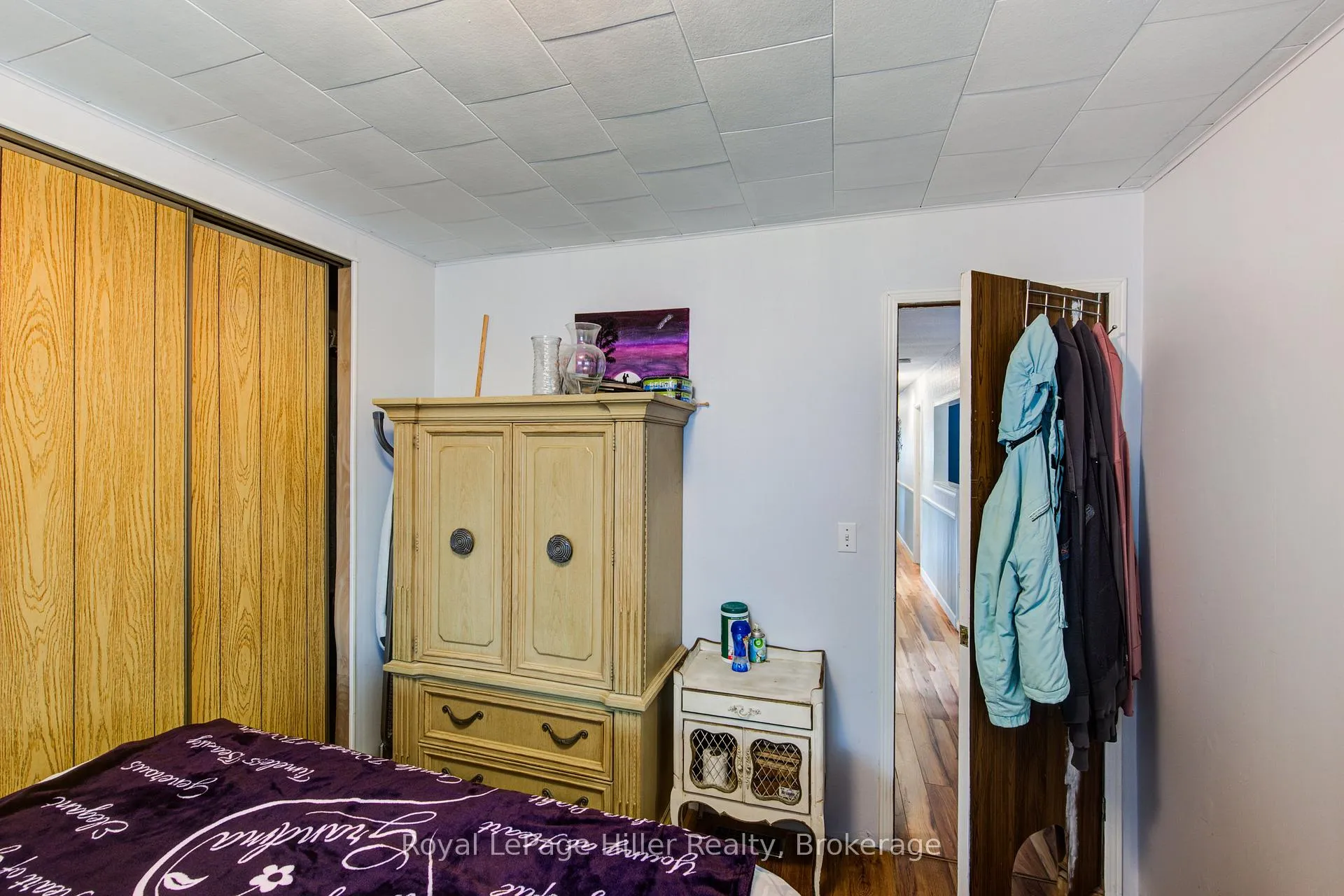 Photo 27 of 174 Birch Street, Perth East, Crystal Lake — HOMEH