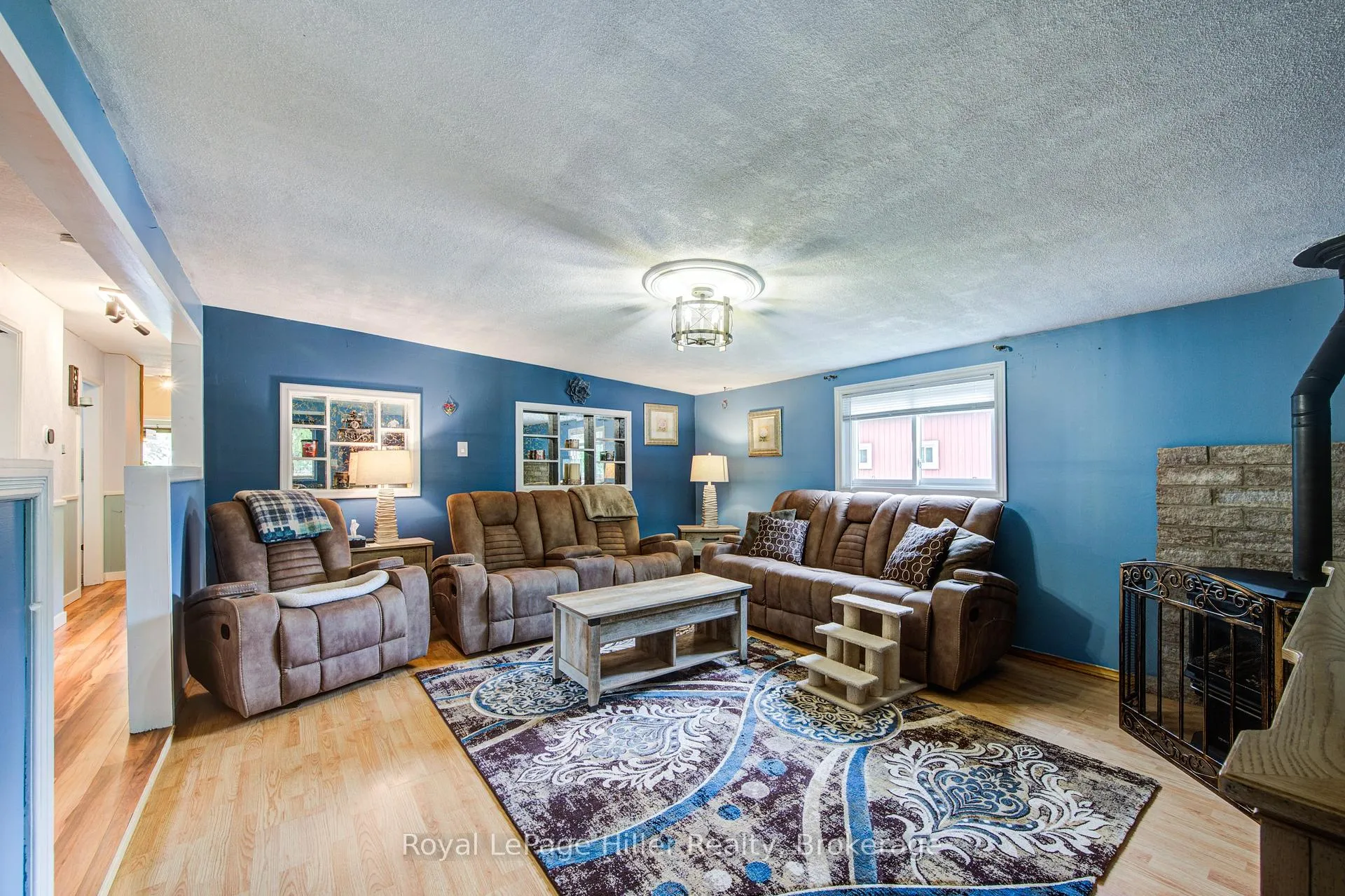 Photo 31 of 174 Birch Street, Perth East, Crystal Lake — HOMEH
