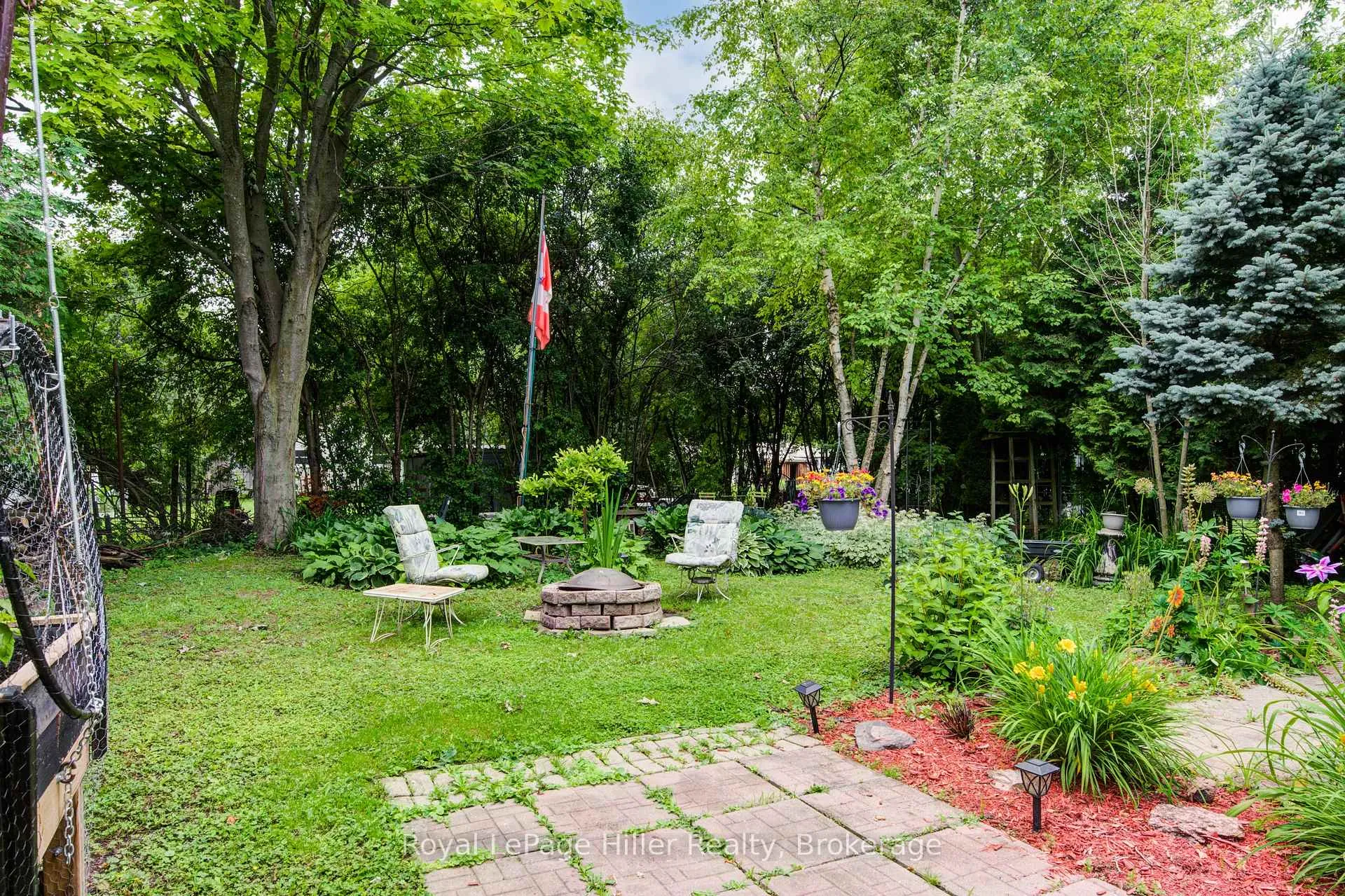 Photo 37 of 174 Birch Street, Perth East, Crystal Lake — HOMEH