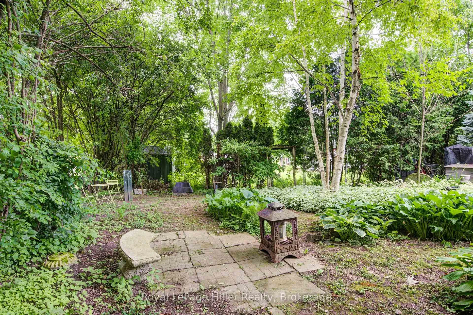 Photo 39 of 174 Birch Street, Perth East, Crystal Lake — HOMEH
