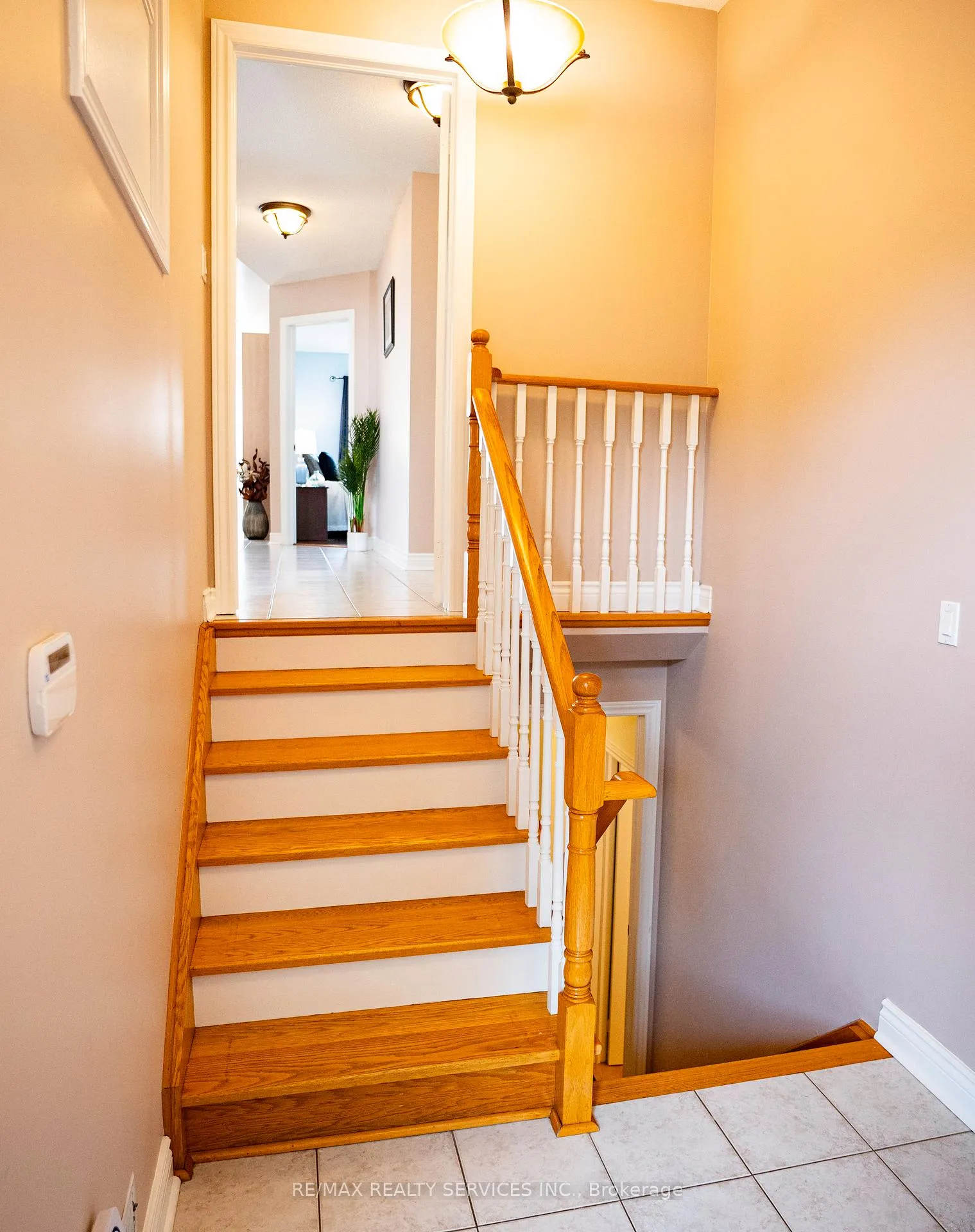Photo 5 of 44 Edgar Road, Caledon, Bolton East — HOMEH