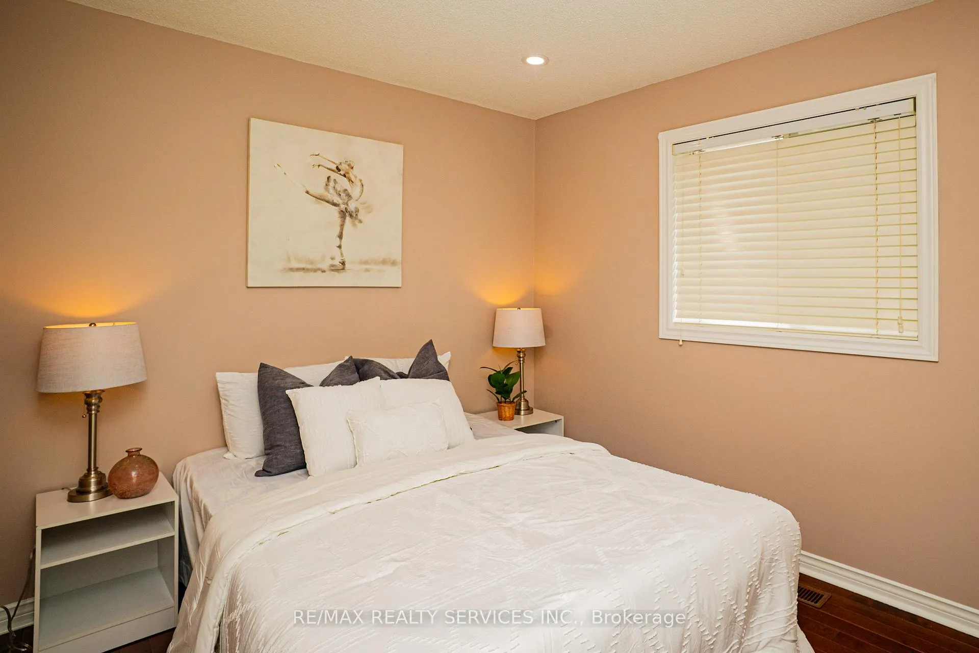 Photo 16 of 44 Edgar Road, Caledon, Bolton East — HOMEH