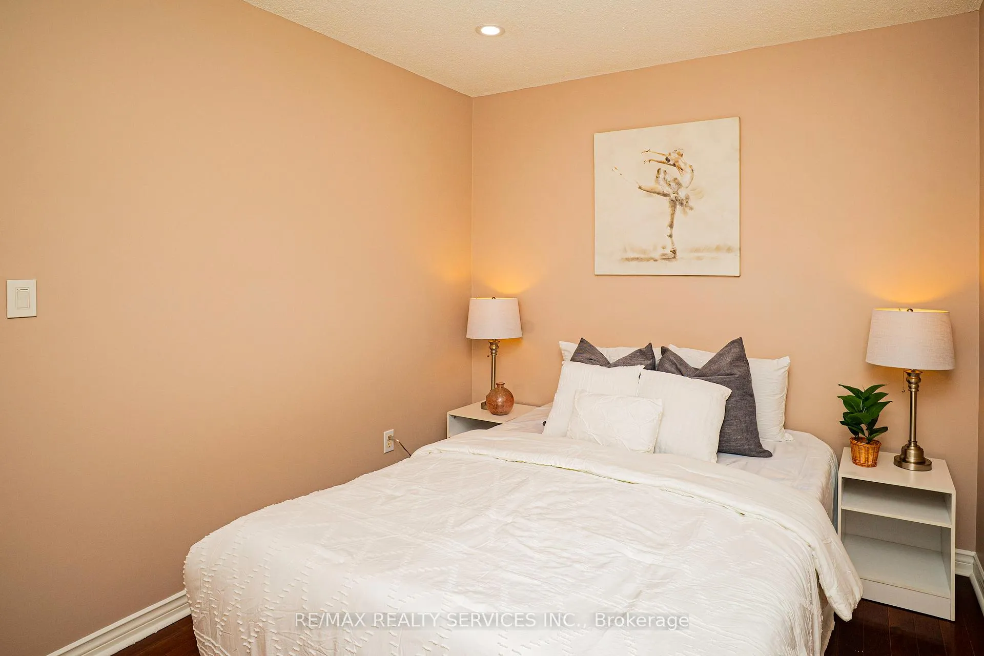 Photo 17 of 44 Edgar Road, Caledon, Bolton East — HOMEH