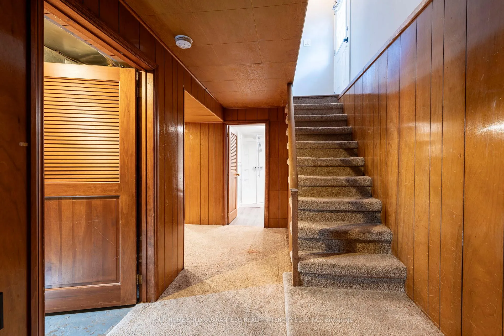 Photo 33 of 140 Main Street W, Grimsby, Grimsby West — HOMEH