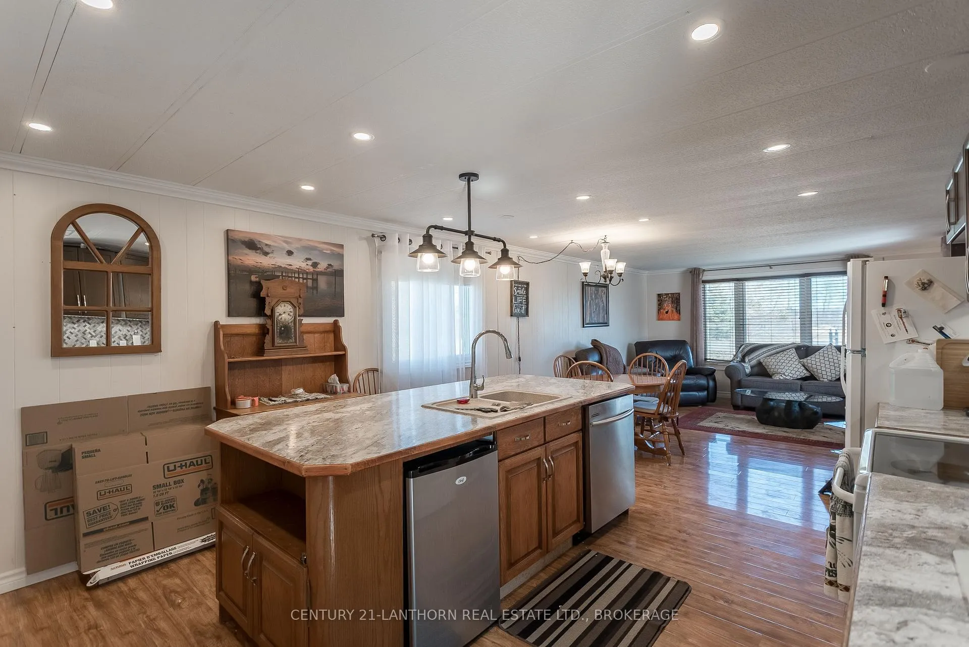 Photo 3 of 4417 Front Street, Frontenac, Frontenac South — HOMEH