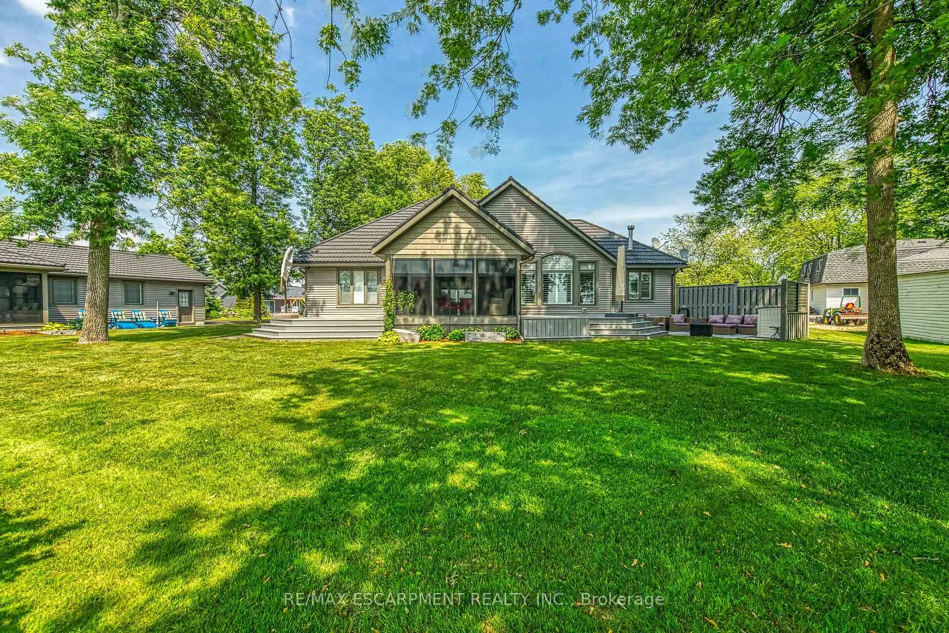 Photo 5 of 17 Bates Lane, Haldimand, Dunnville — HOMEH