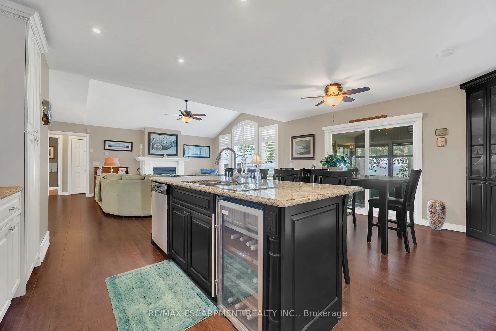 Photo 13 of 17 Bates Lane, Haldimand, Dunnville — HOMEH