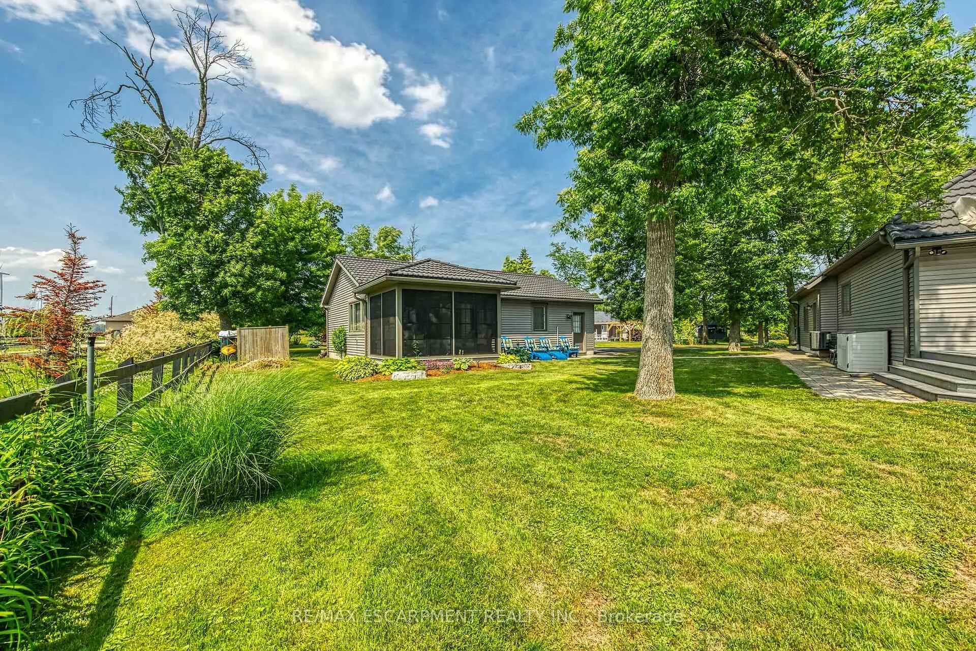 Photo 42 of 17 Bates Lane, Haldimand, Dunnville — HOMEH