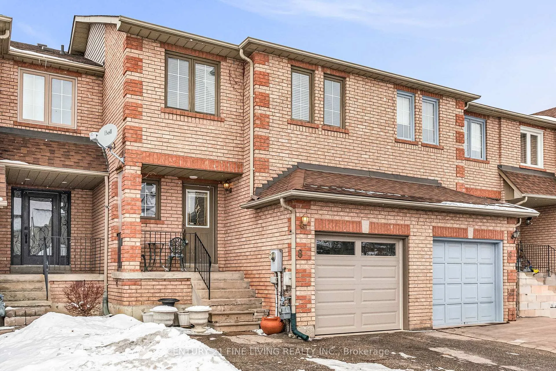 Photo 1 of 8 Jolley Court, Caledon, Bolton East — HOMEH