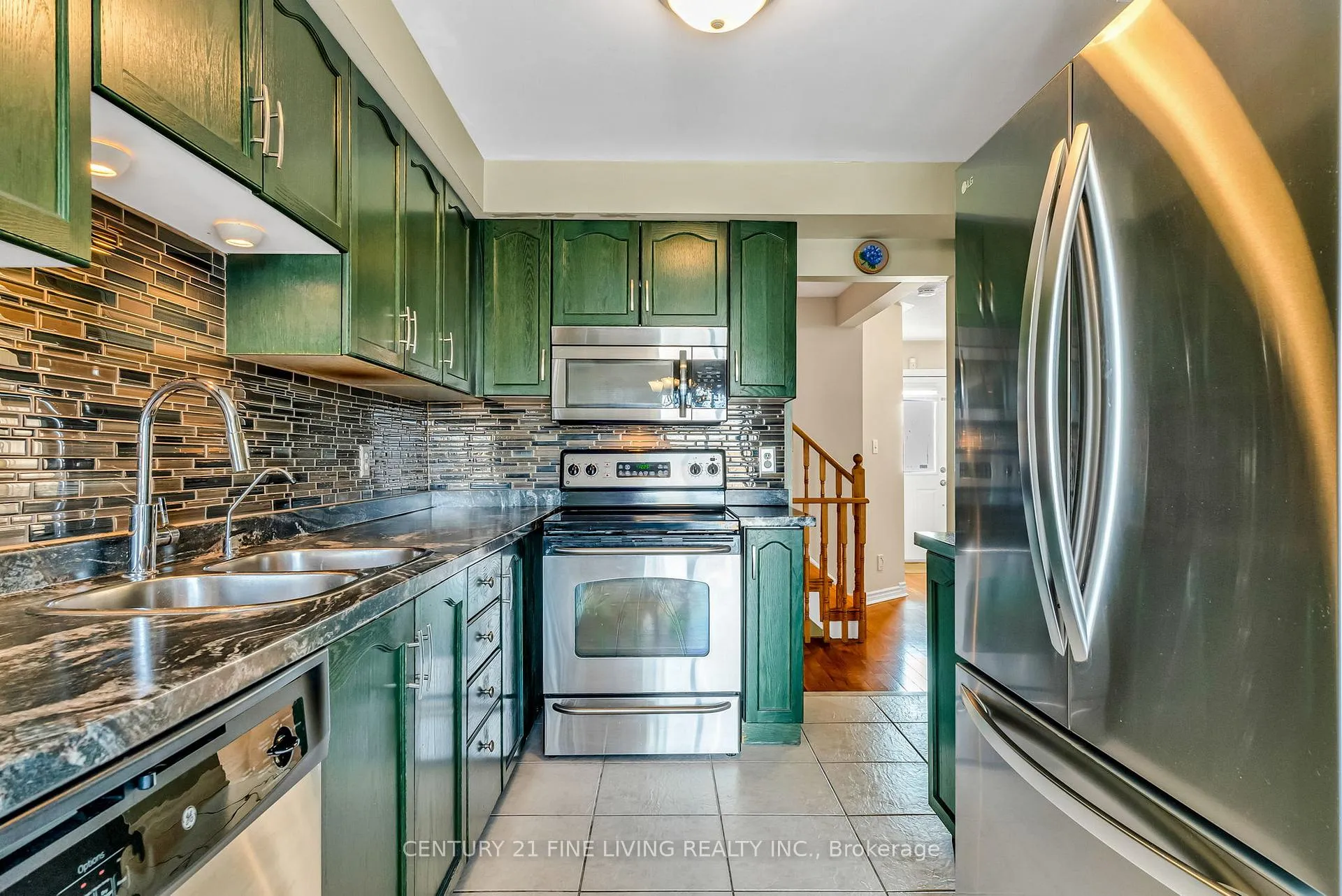 Photo 13 of 8 Jolley Court, Caledon, Bolton East — HOMEH