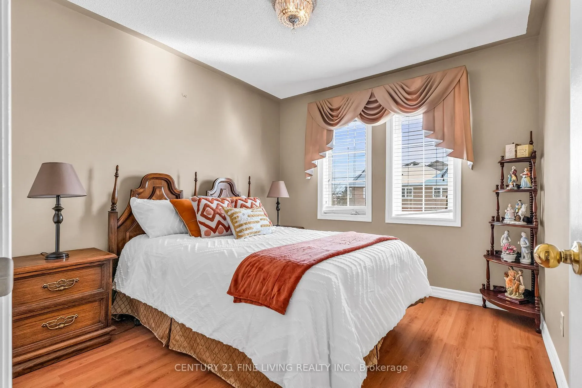 Photo 18 of 8 Jolley Court, Caledon, Bolton East — HOMEH