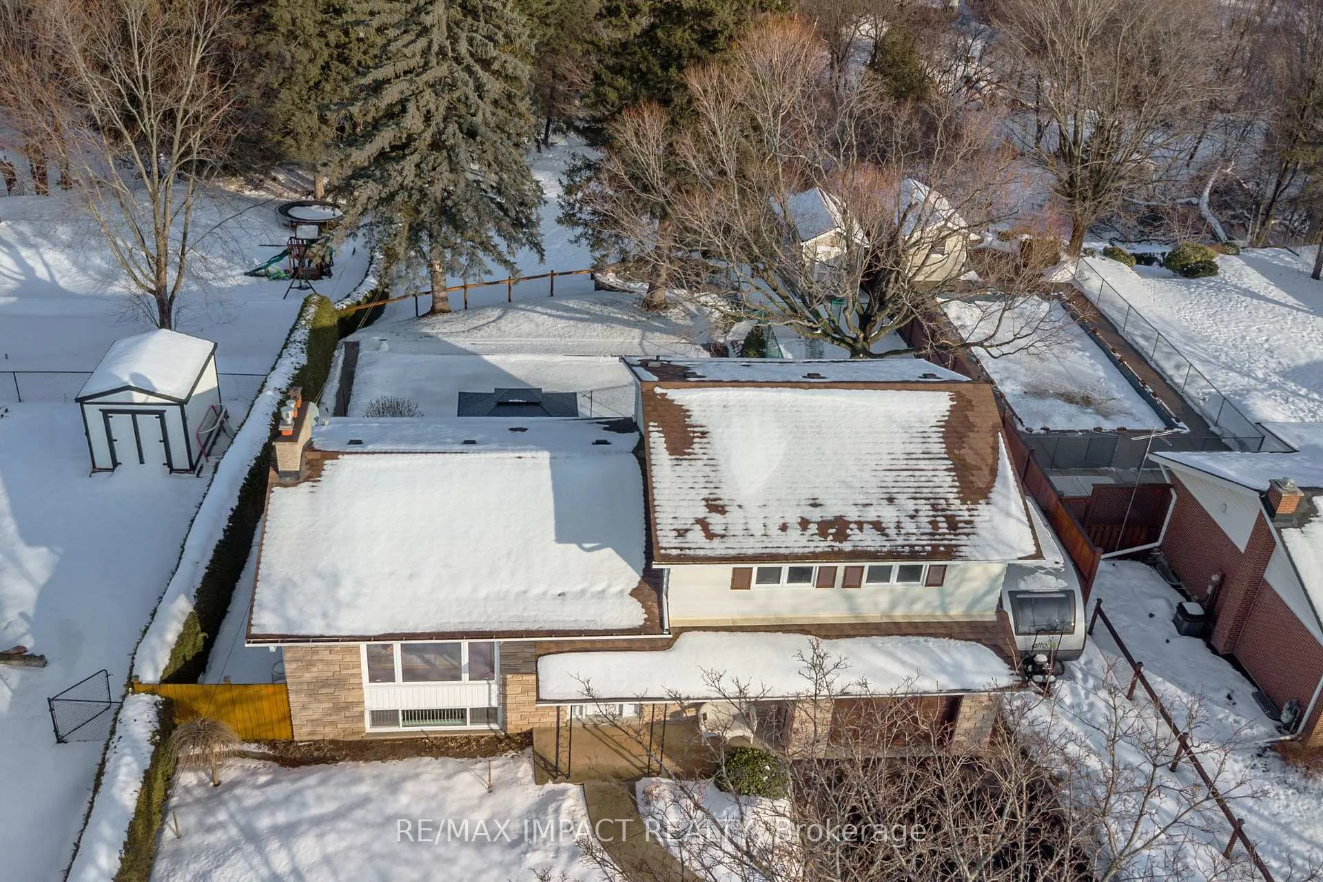 Photo 3 of 5675 Main Street, Clarington, Orono — HOMEH