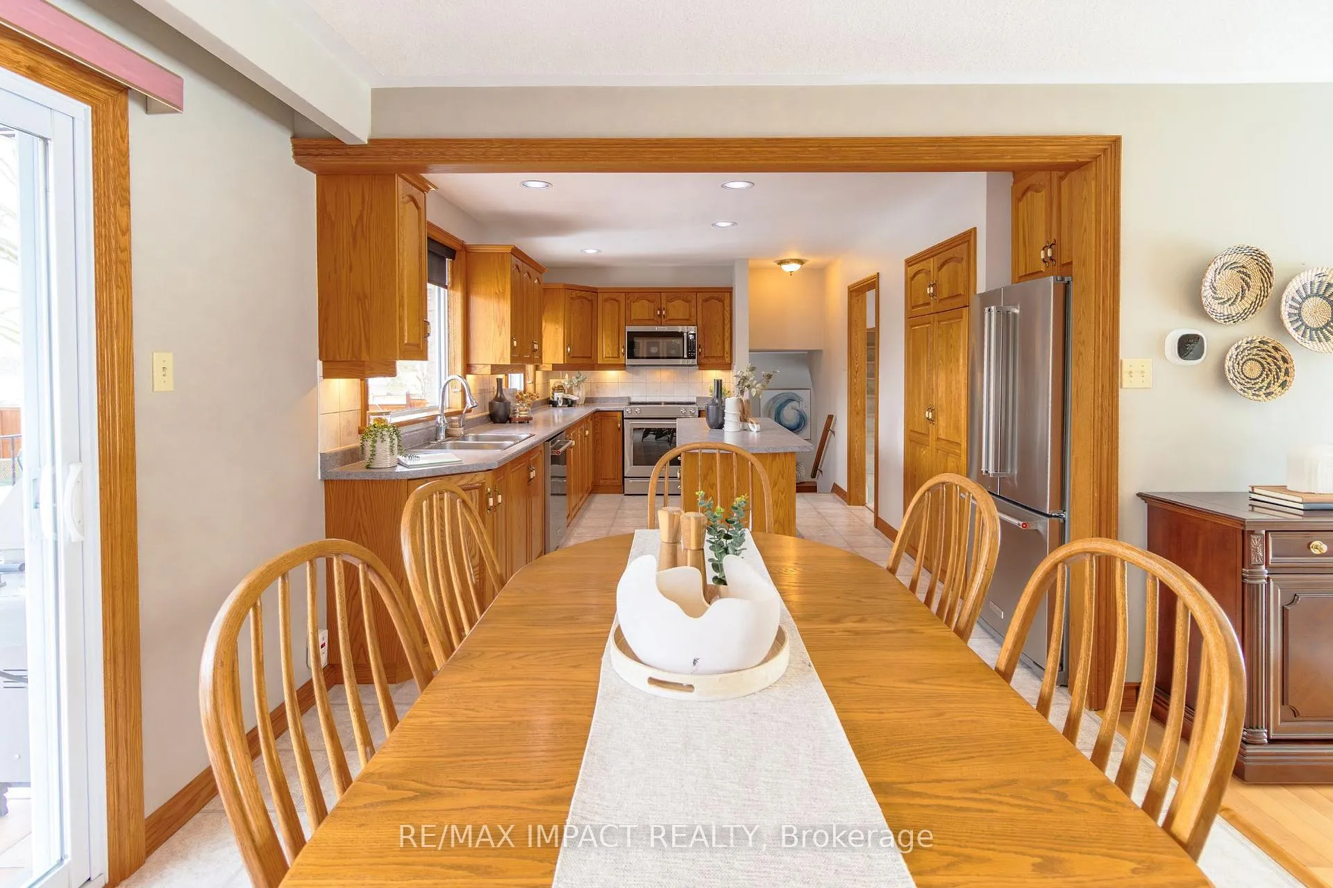 Photo 10 of 5675 Main Street, Clarington, Orono — HOMEH