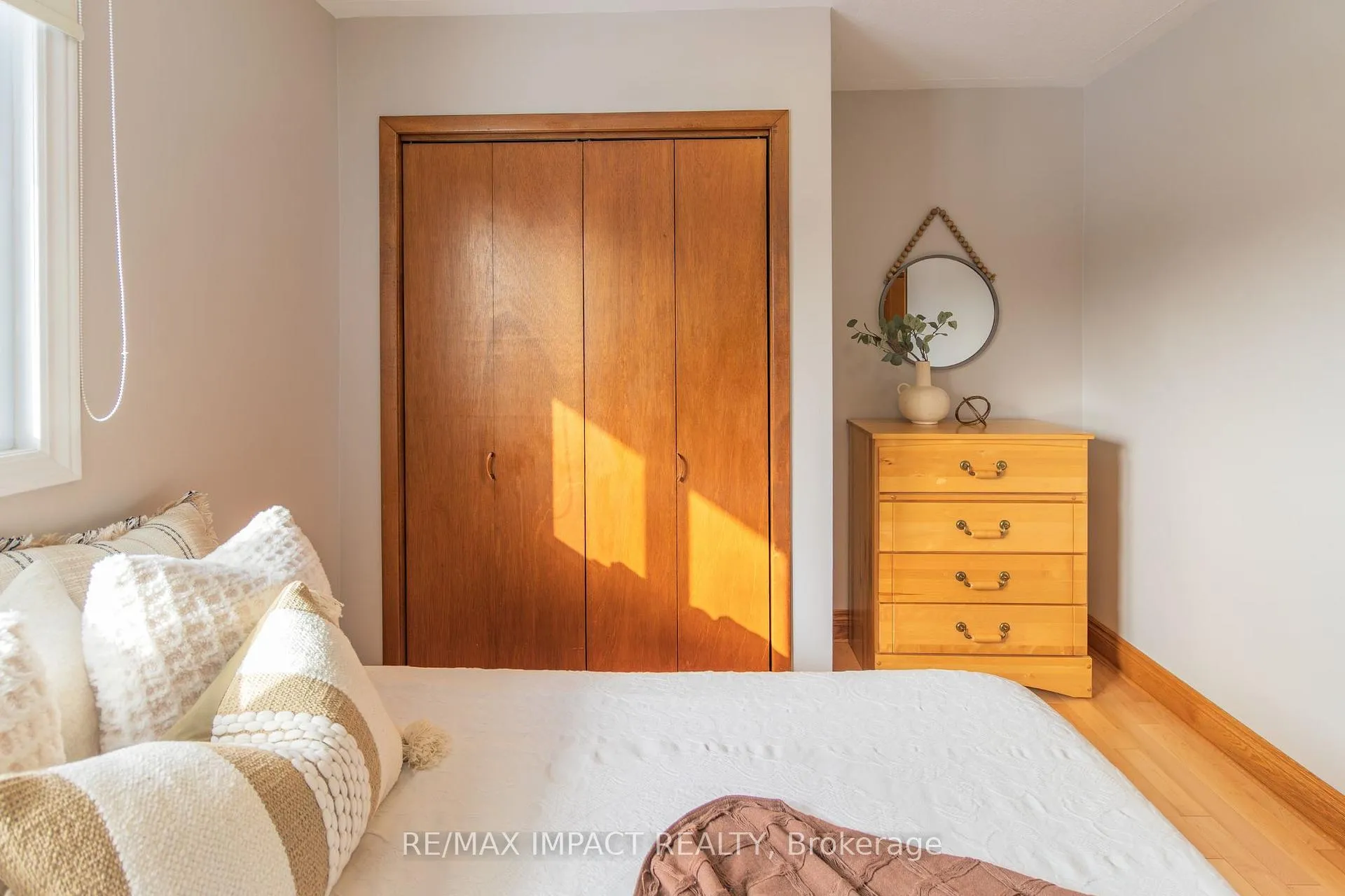 Photo 23 of 5675 Main Street, Clarington, Orono — HOMEH