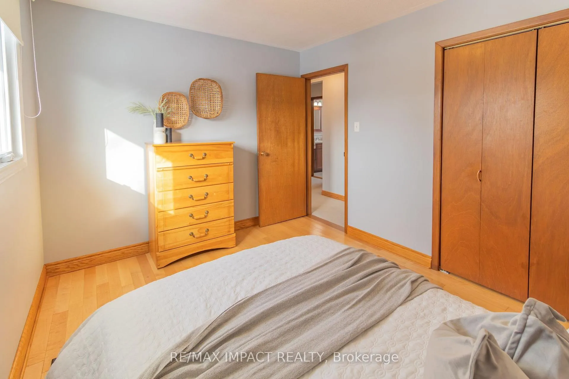 Photo 25 of 5675 Main Street, Clarington, Orono — HOMEH