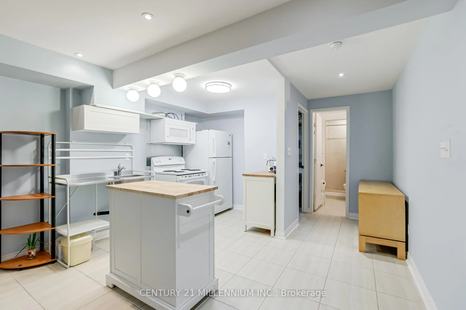Photo 37 of 118 Timberwolf Crescent, Vaughan, Vellore Village — HOMEH