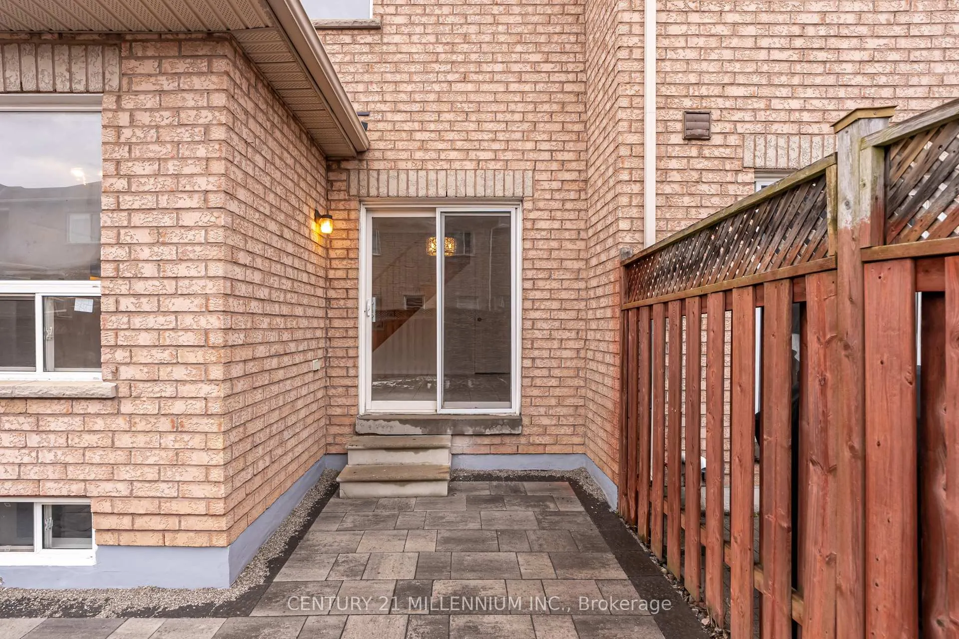 Photo 48 of 118 Timberwolf Crescent, Vaughan, Vellore Village — HOMEH