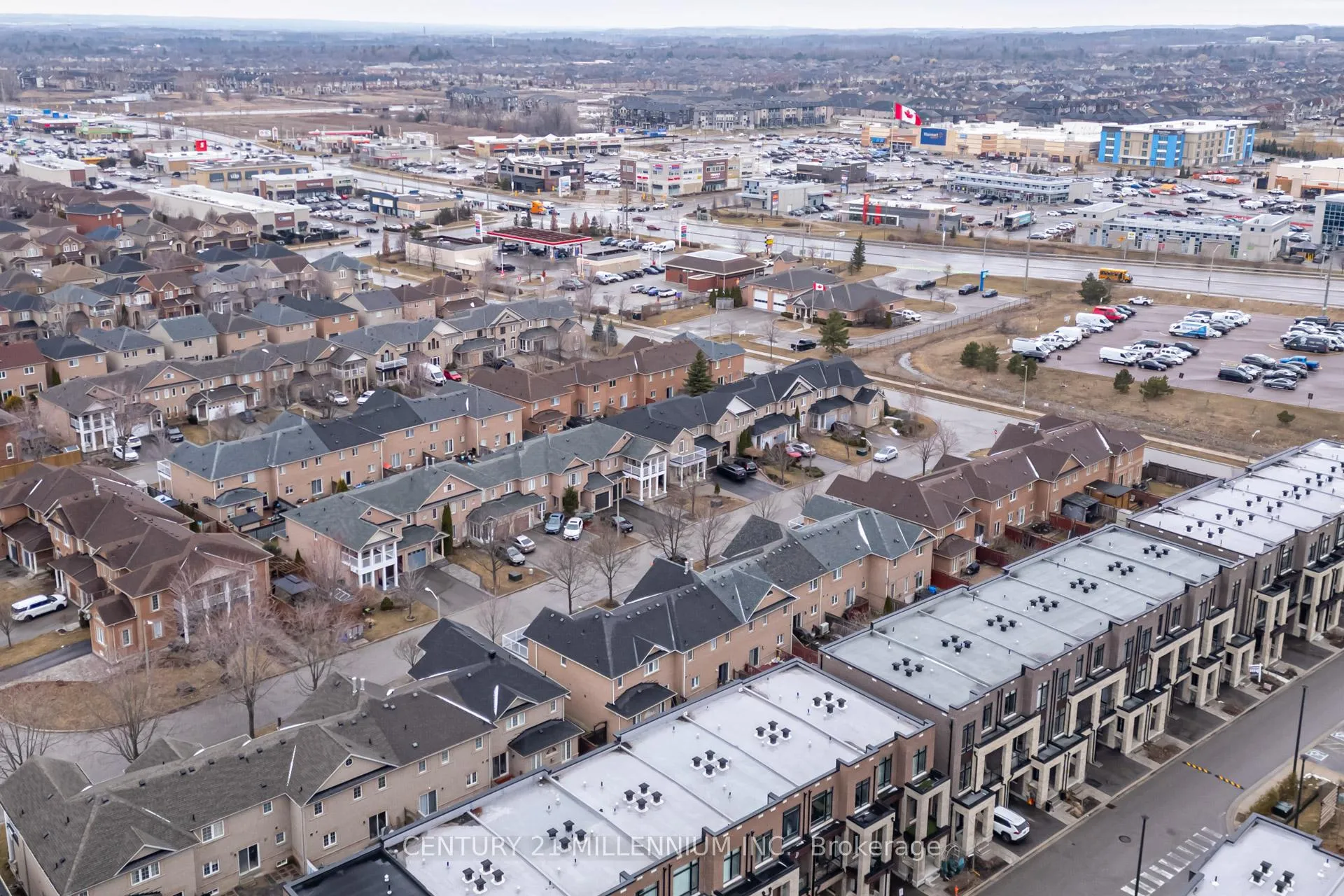 Photo 50 of 118 Timberwolf Crescent, Vaughan, Vellore Village — HOMEH