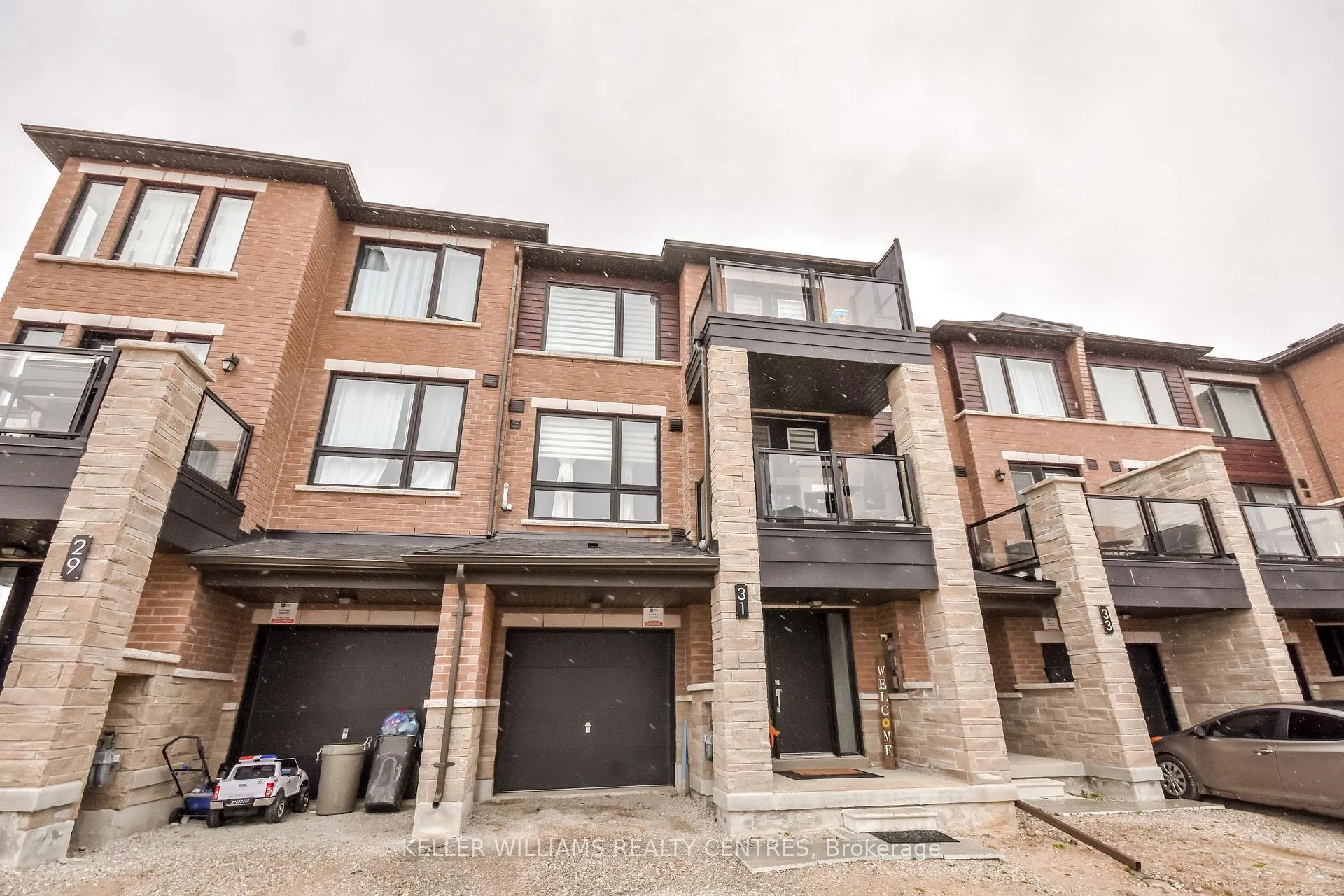 Photo 1 of 31 Spry Lane, Barrie, Innis-Shore — HOMEH