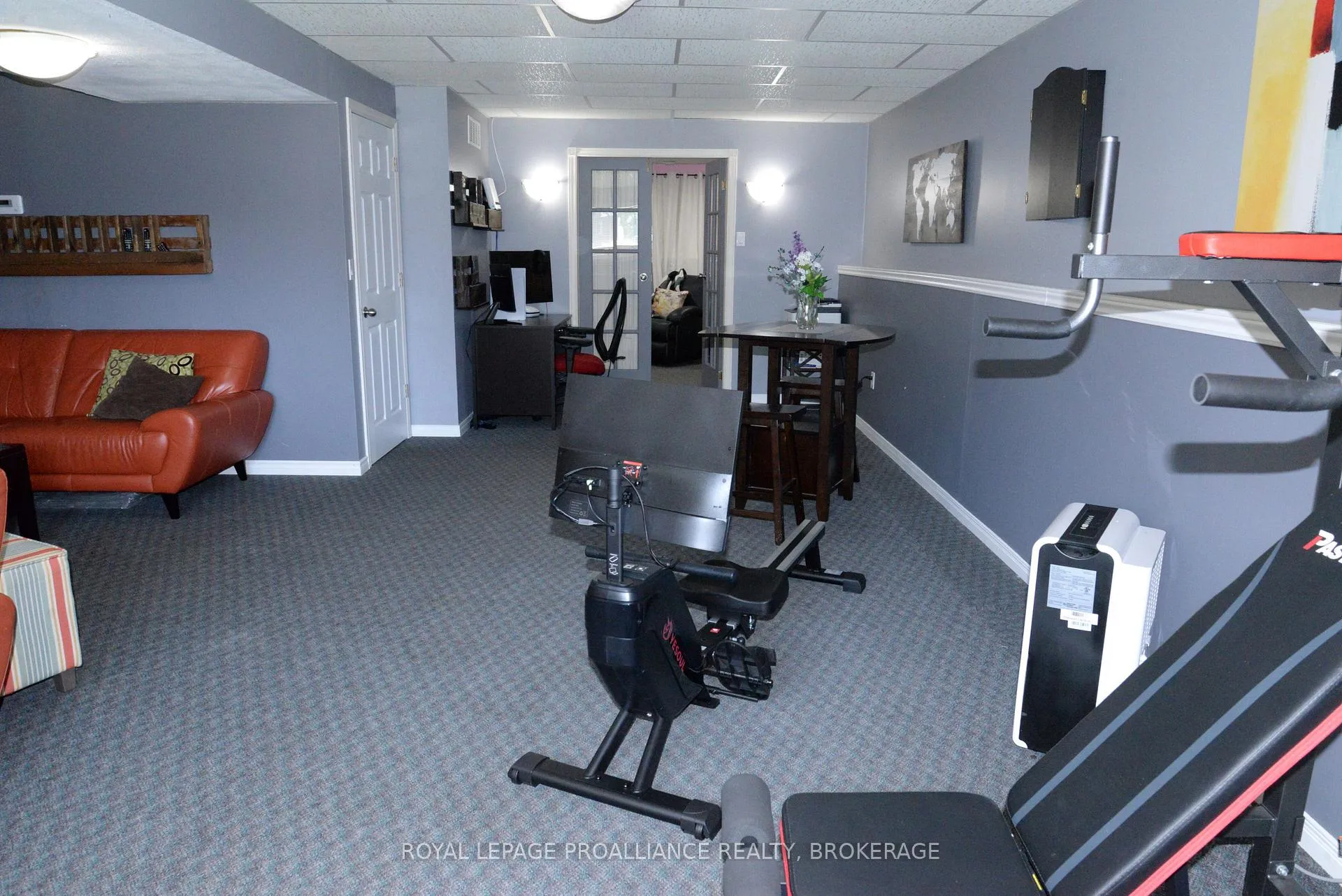 Photo 27 of 235 Amherst Drive, Loyalist, Amherstview — HOMEH